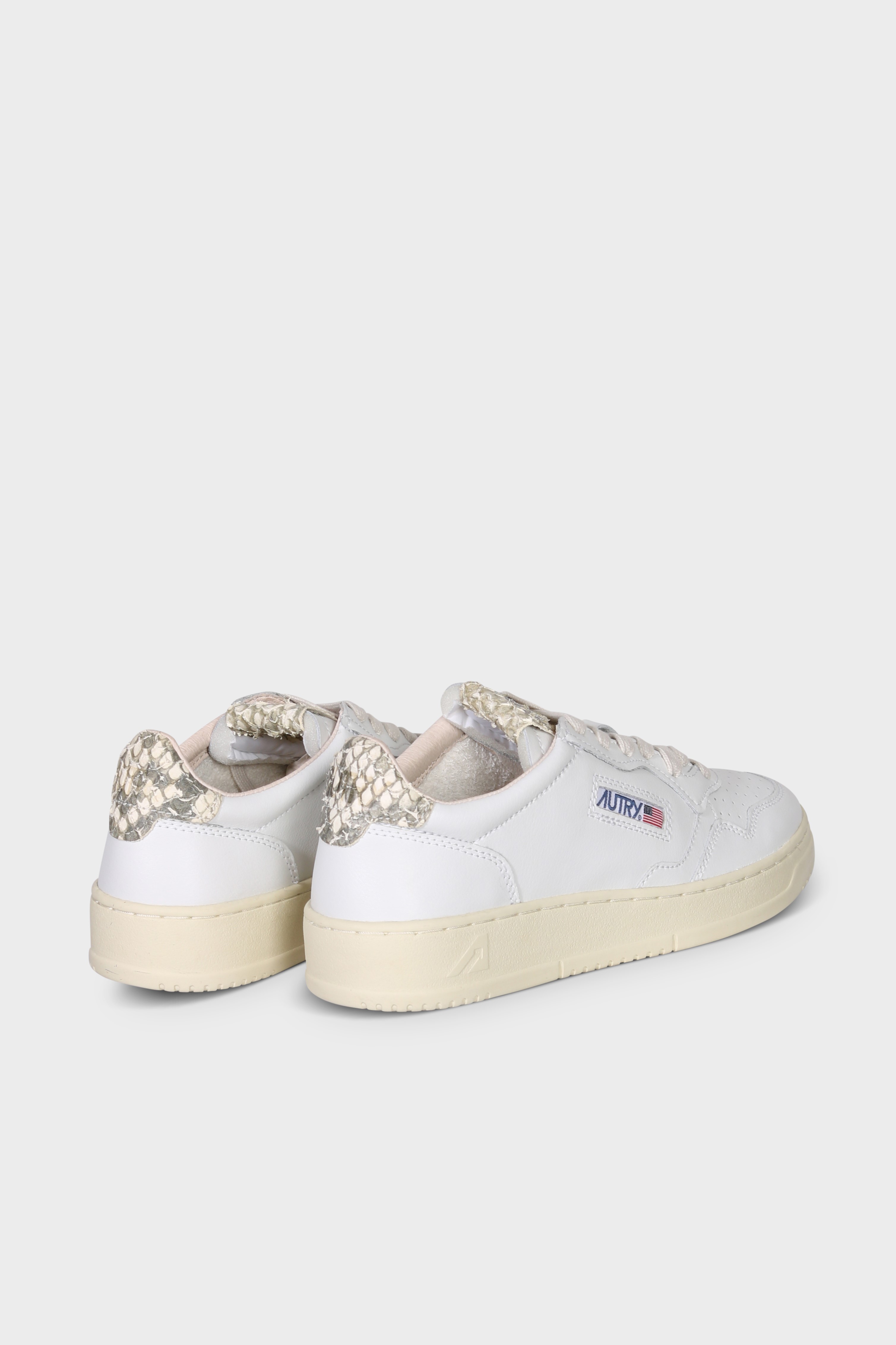 AUTRY ACTION SHOES Medalist Low Sneaker in White/Snake Diamond 41