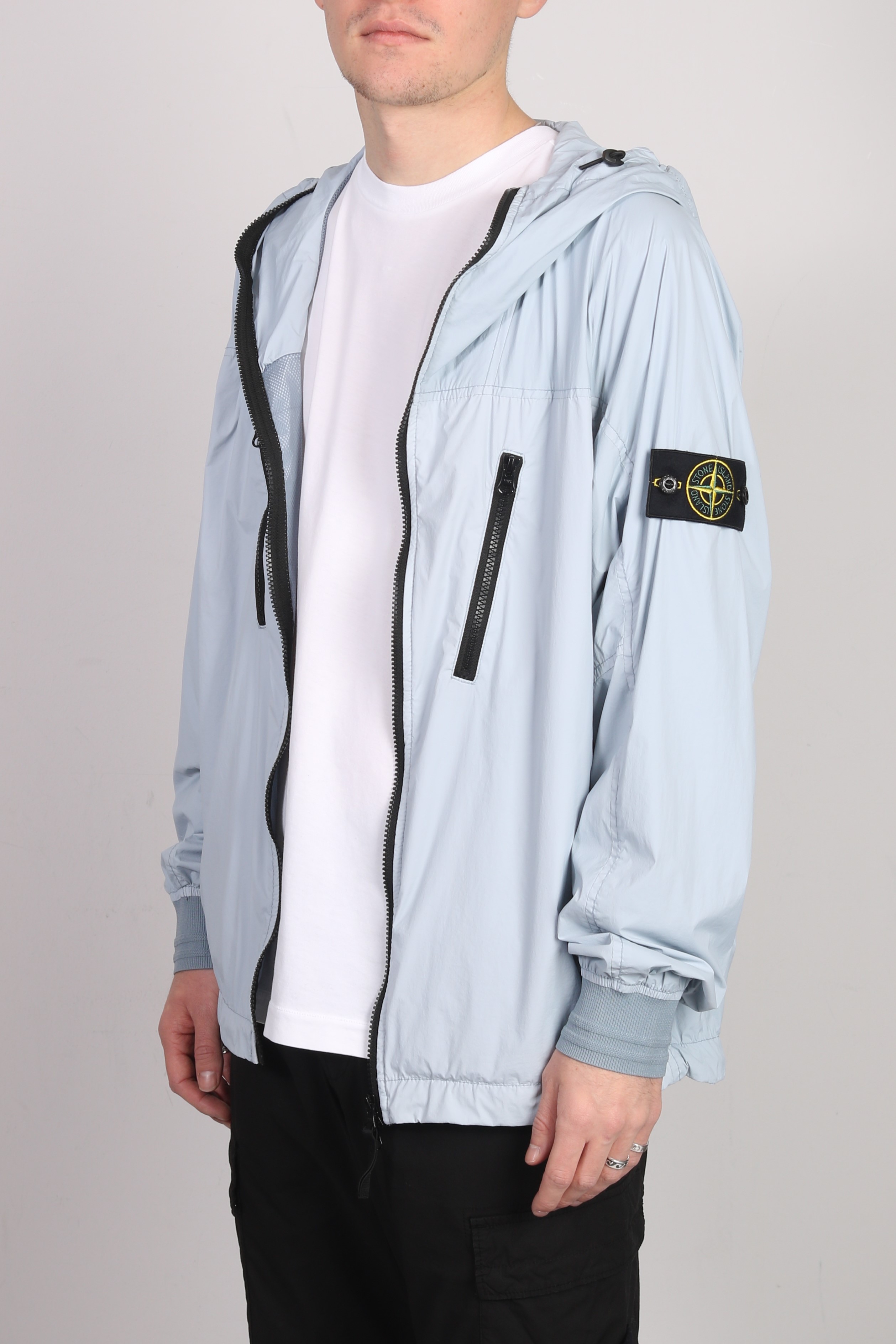 STONE ISLAND Skin Touch Nylon-TC Jacket in Sky Blue M