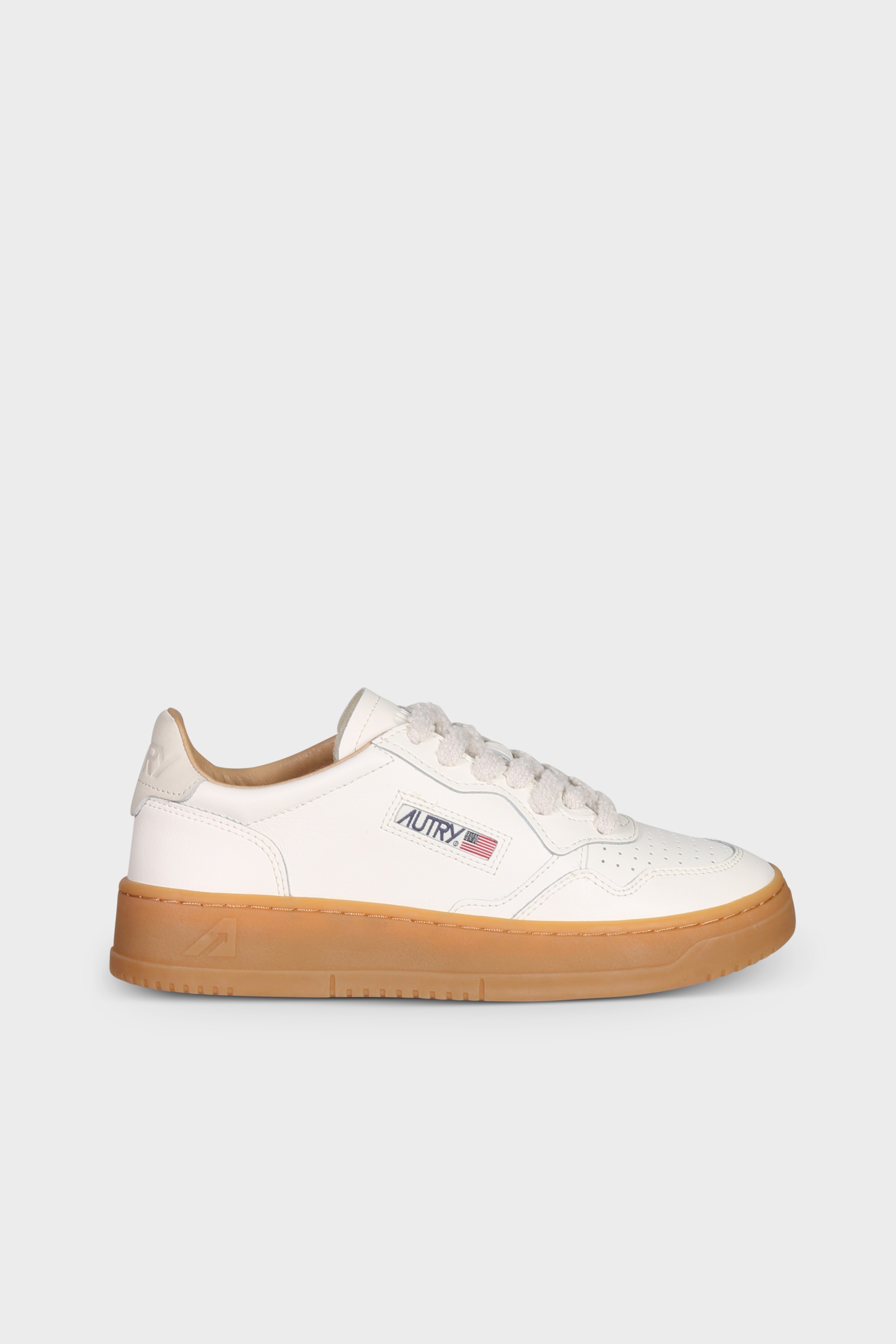 AUTRY ACTION SHOES Medalist Low Sneaker Cream