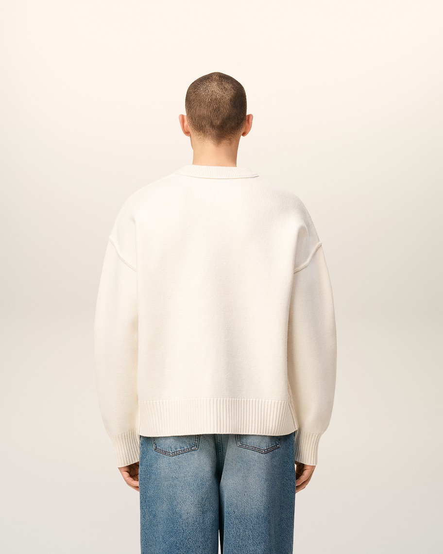 AMI PARIS de Coeur Knit Pullover in Offwhite/Black AMI PARIS de Coeur Knit Pullover in Offwhite/Black
