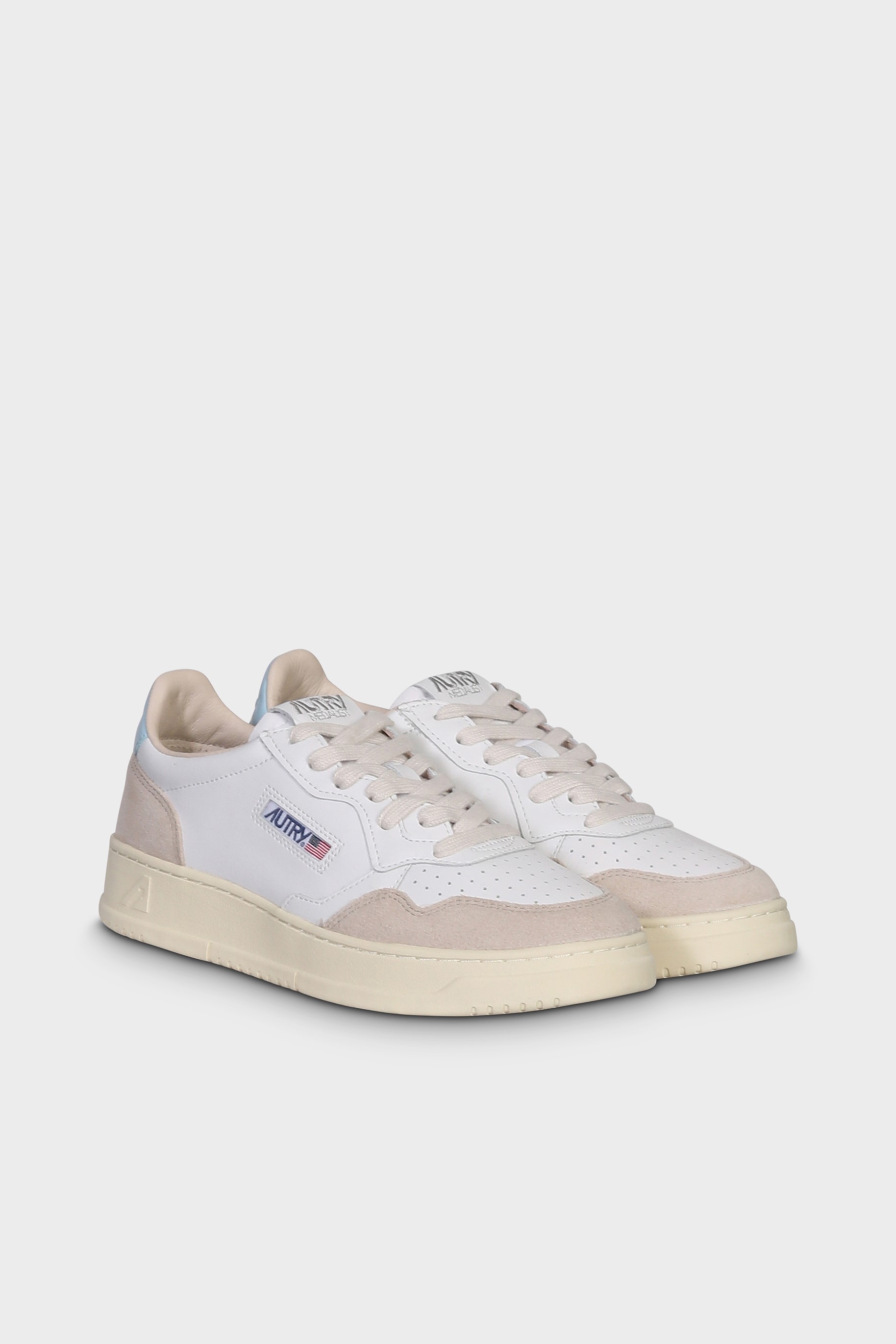 AUTRY ACTION SHOES Medalist Low Sneaker Suede White/Stream Blue 40