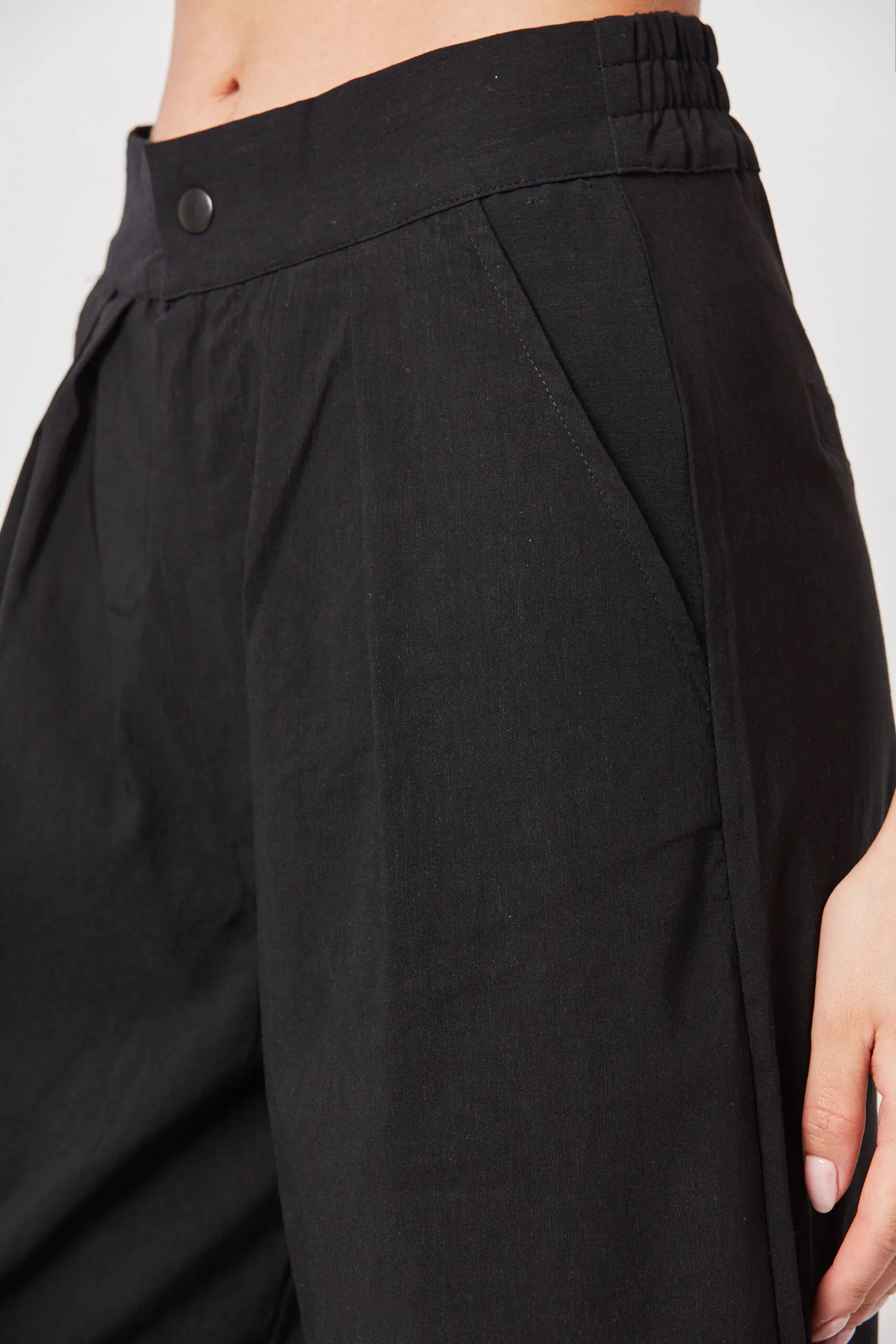 THOM KROM Pant in Black