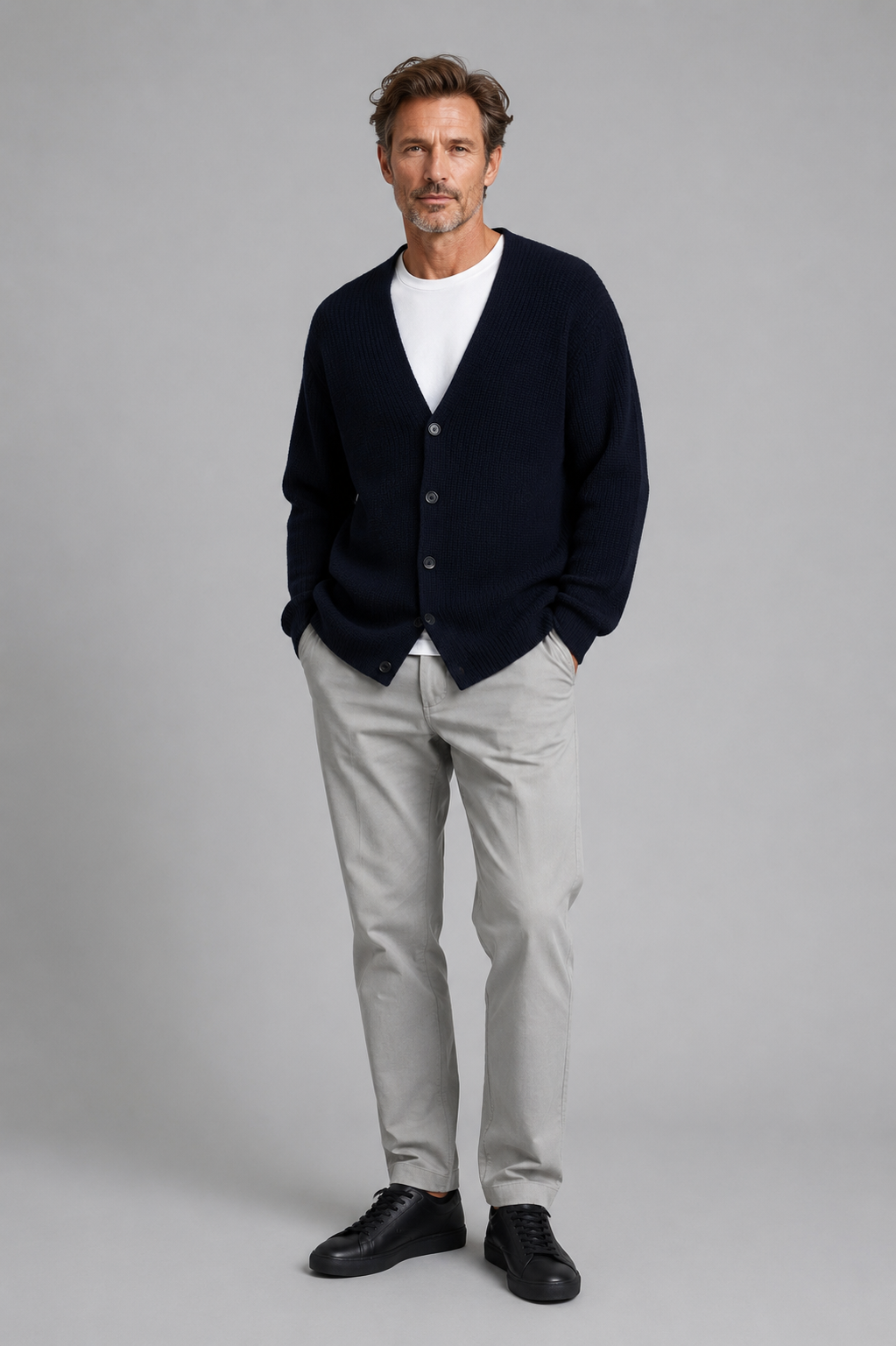 LISA YANG Leander Cashmere Cardigan in Navy