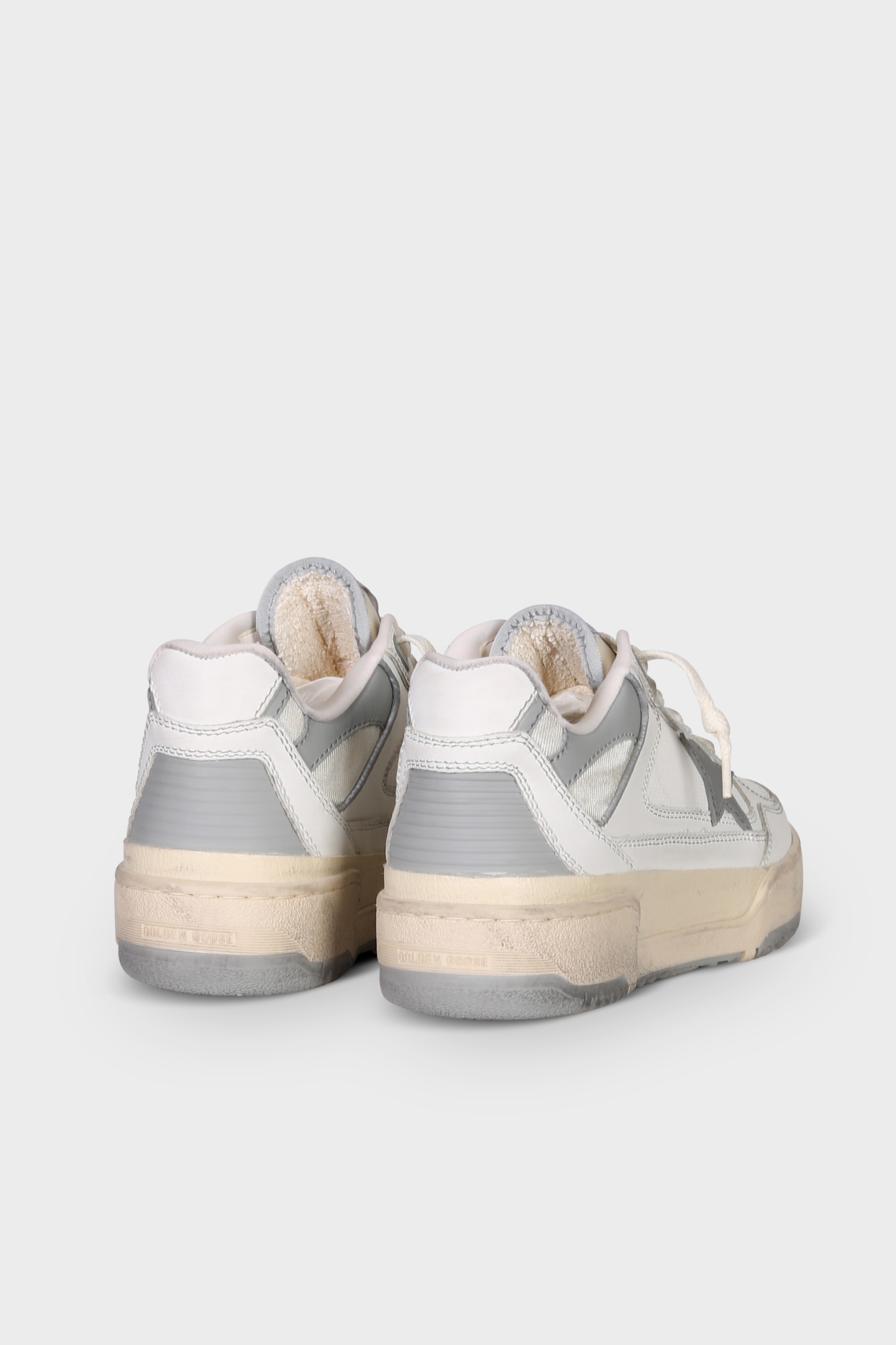 GOLDEN GOOSE Forty2 in White/Grey
