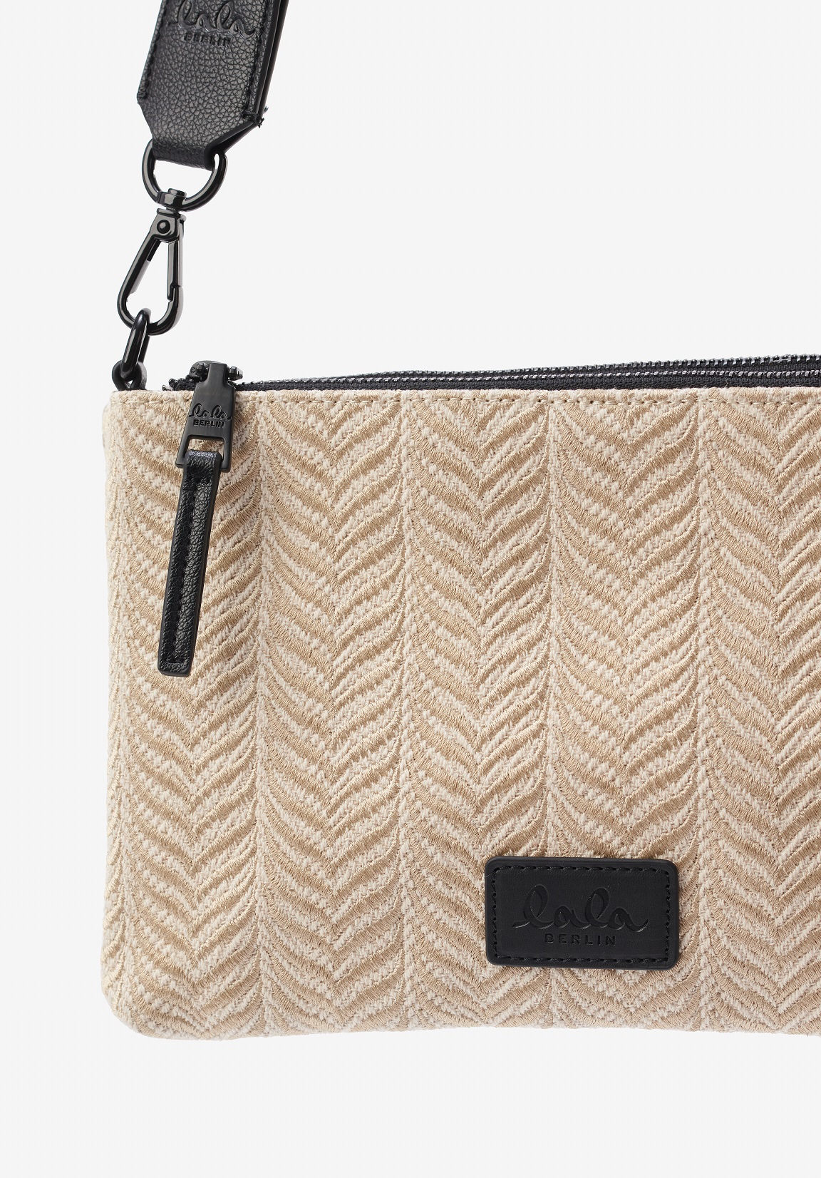 LALA BERLIN Crossbody Pouch Marte in Chevron Creme Brulee