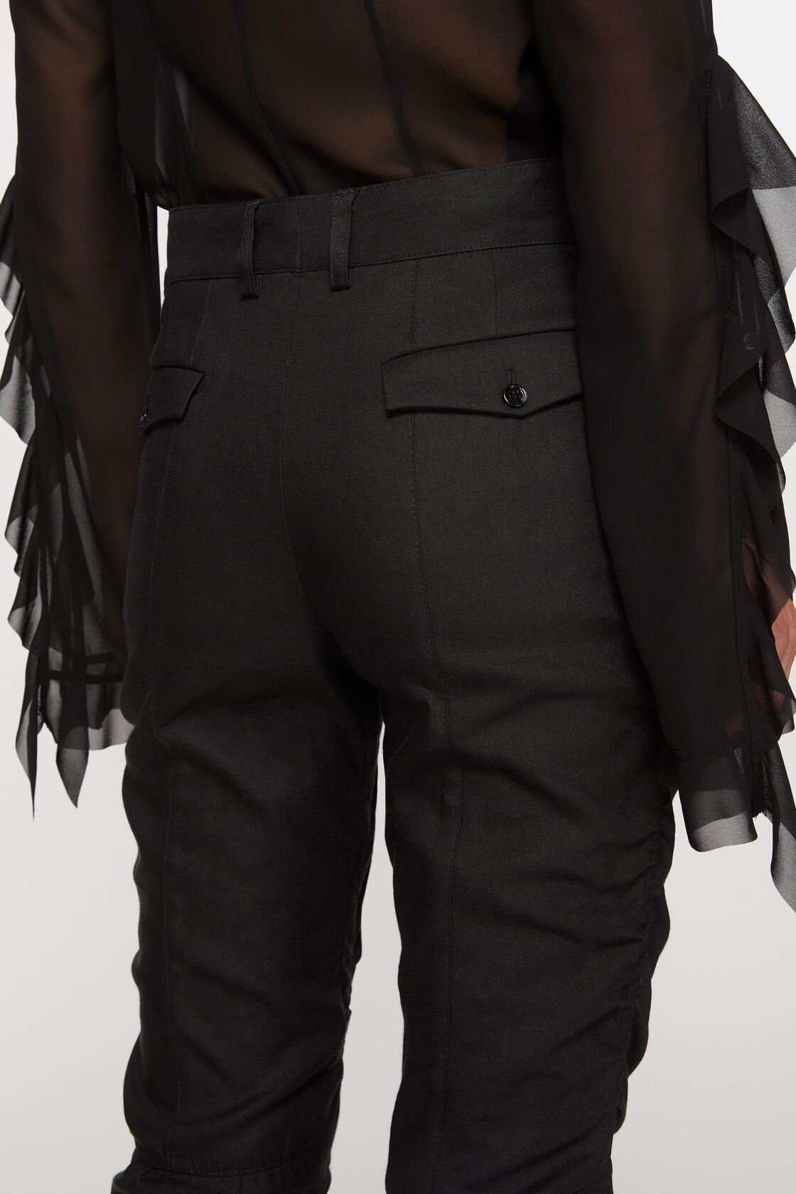 ACNE STUDIOS Linen Flare Pant in Black 40