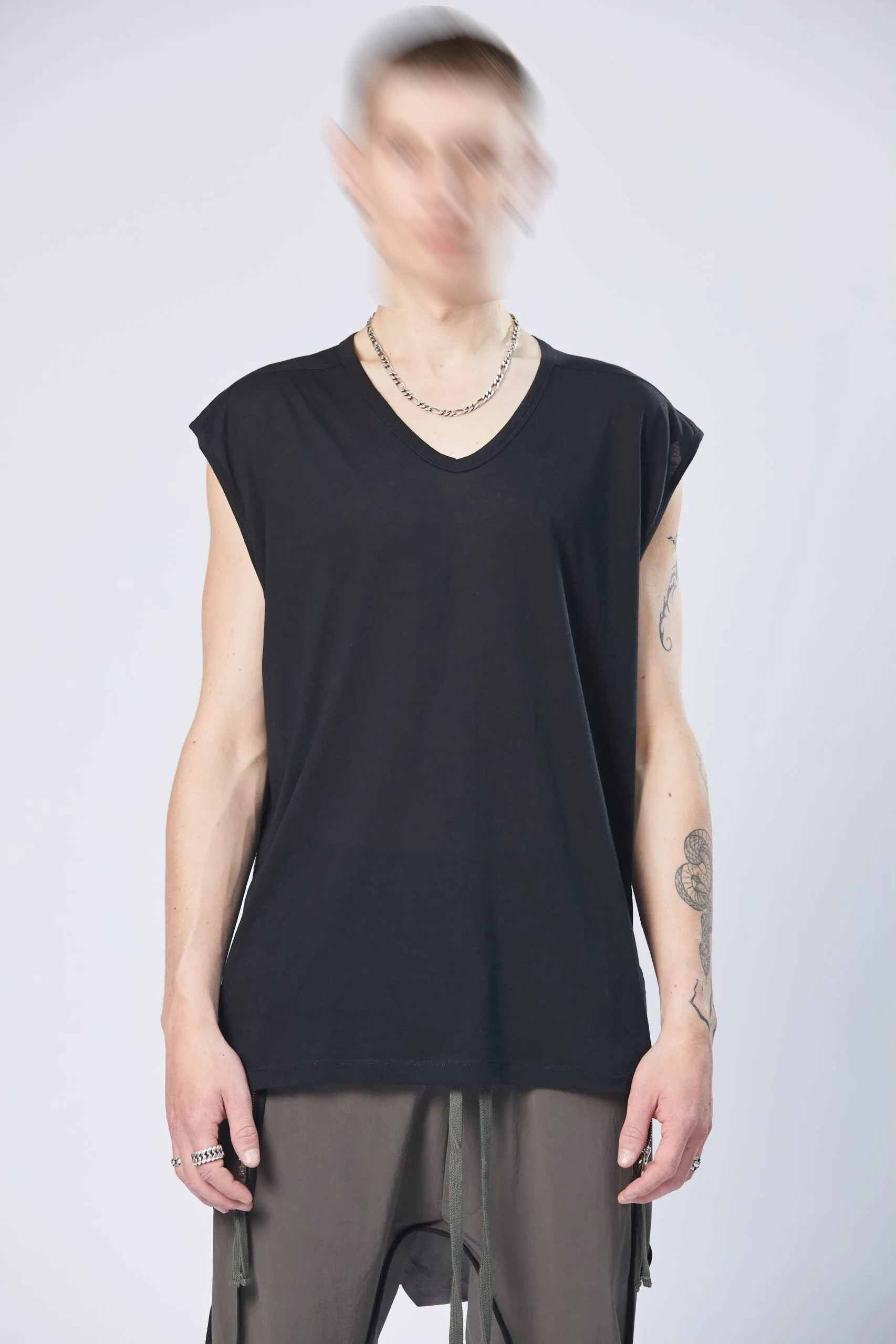 THOM KROM Muscle Shirt in Black L