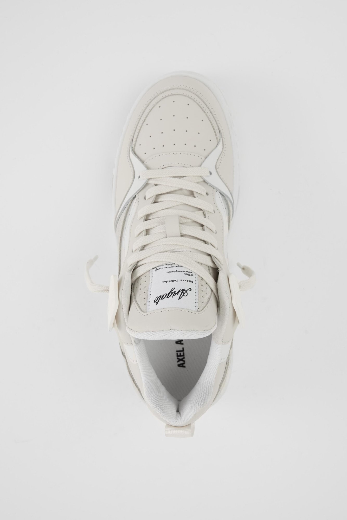 AXEL ARIGATO Astro Sneaker in Beige/White  42