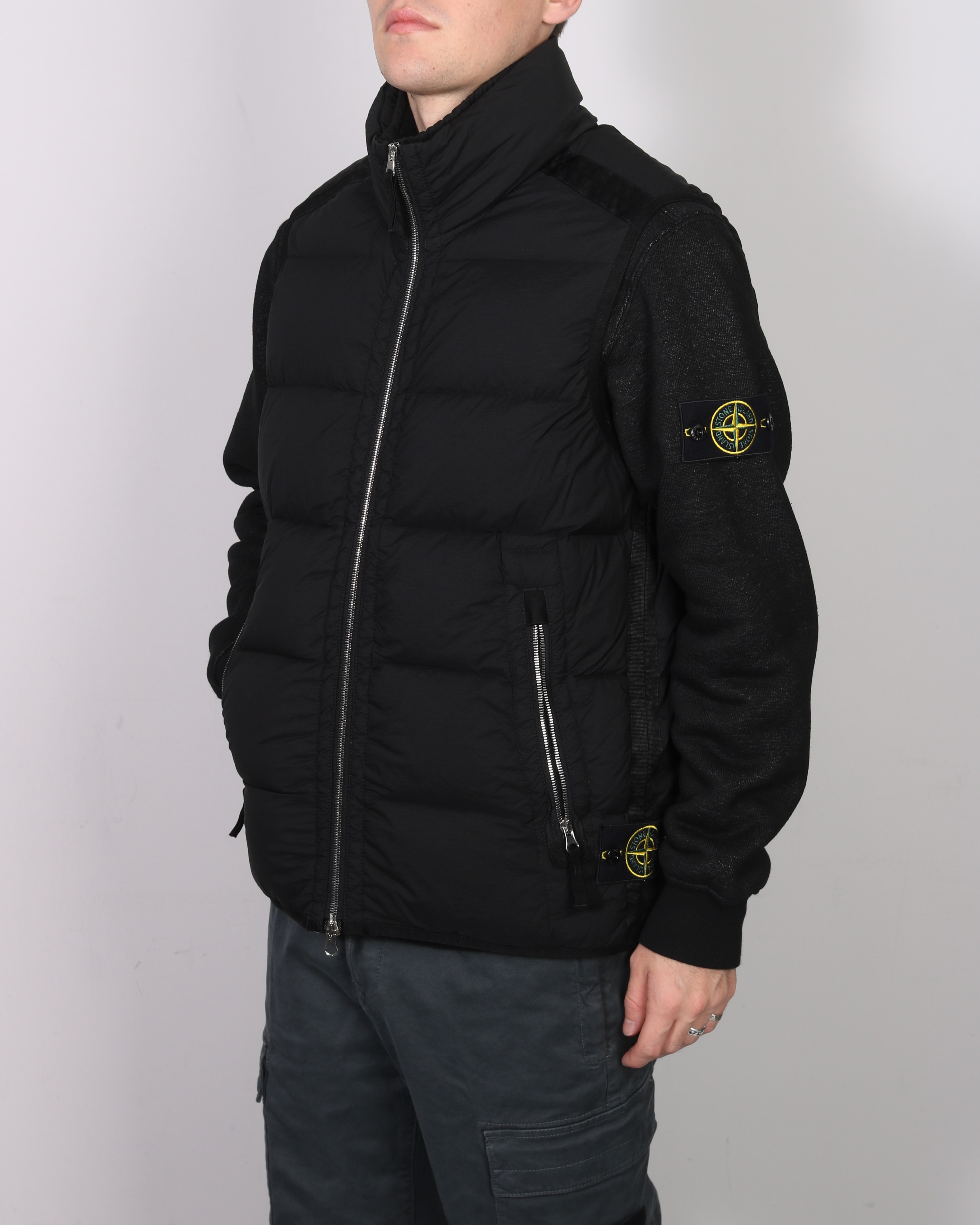 STONE ISLAND Down Vest in Black