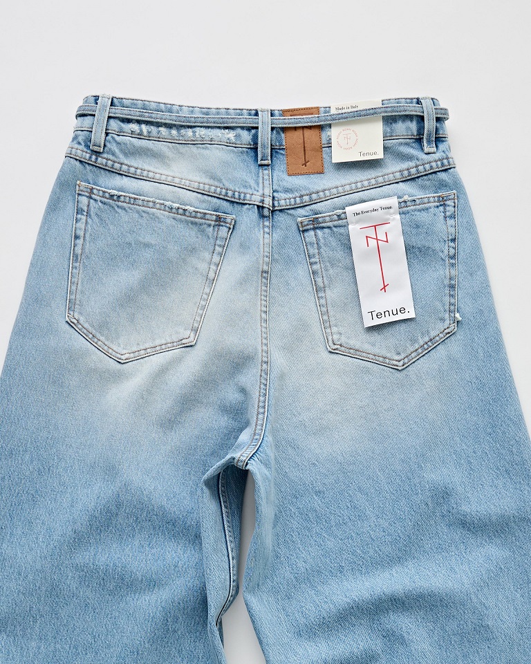 TENUE. Noah Baggy Jeans in Reno Wash TENUE. Noah Baggy Jeans in Reno Wash