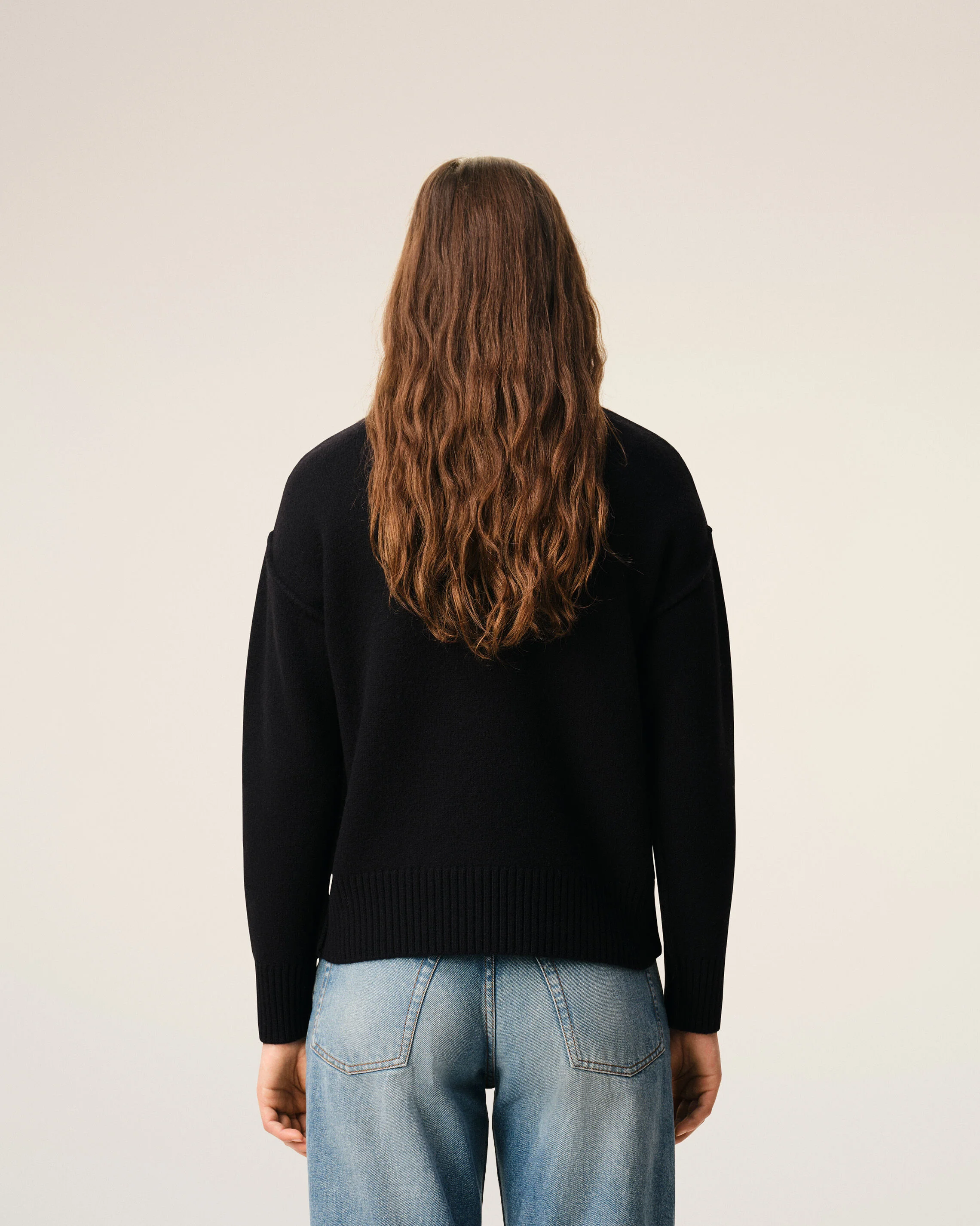 AMI PARIS de Coeur Heavy Knit Turtle Neck Sweater in Black / Red