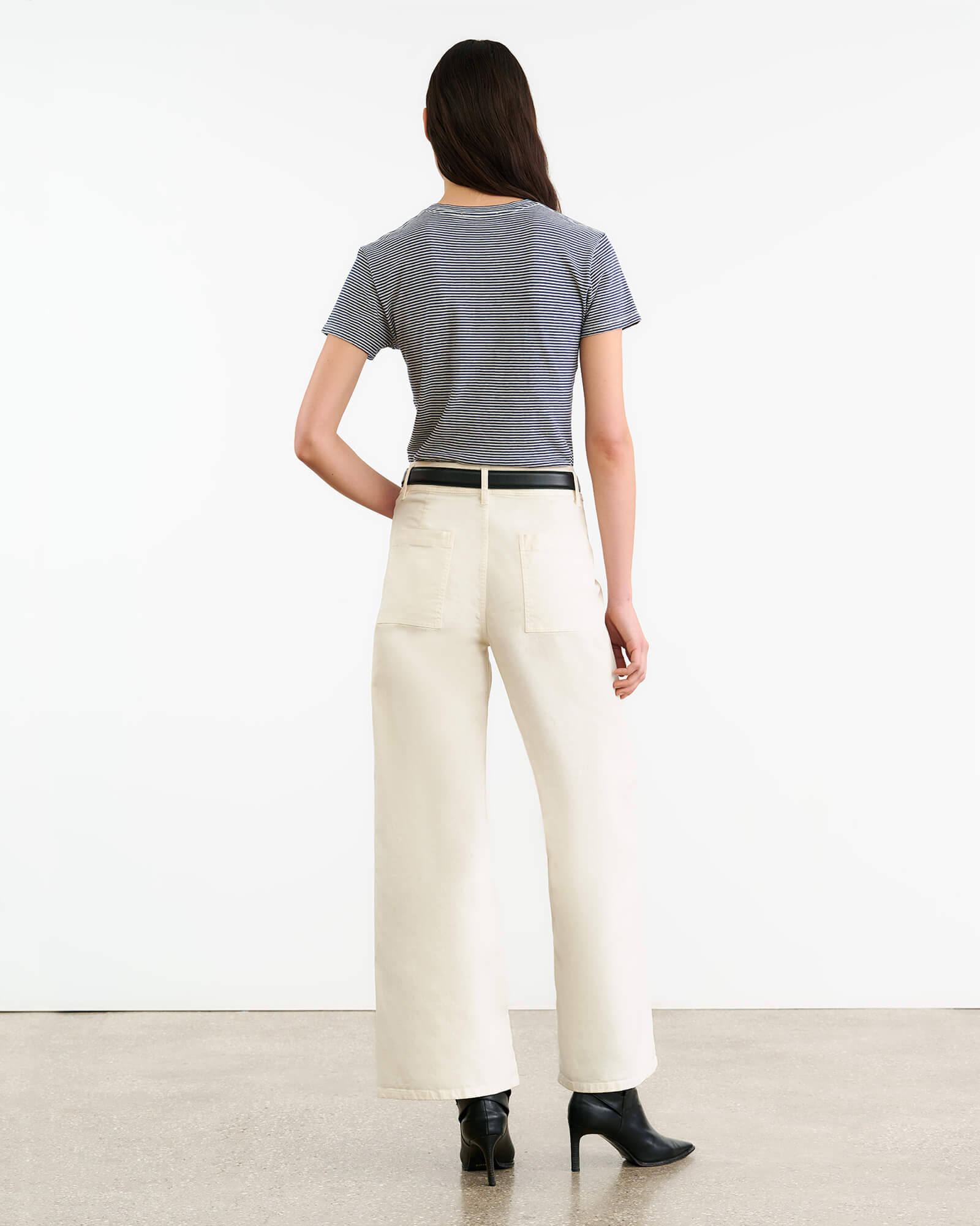 NILI LOTAN Lana T-Shirt in Ivory/Navy Stripe NILI LOTAN Lana T-Shirt in Ivory/Navy Stripe