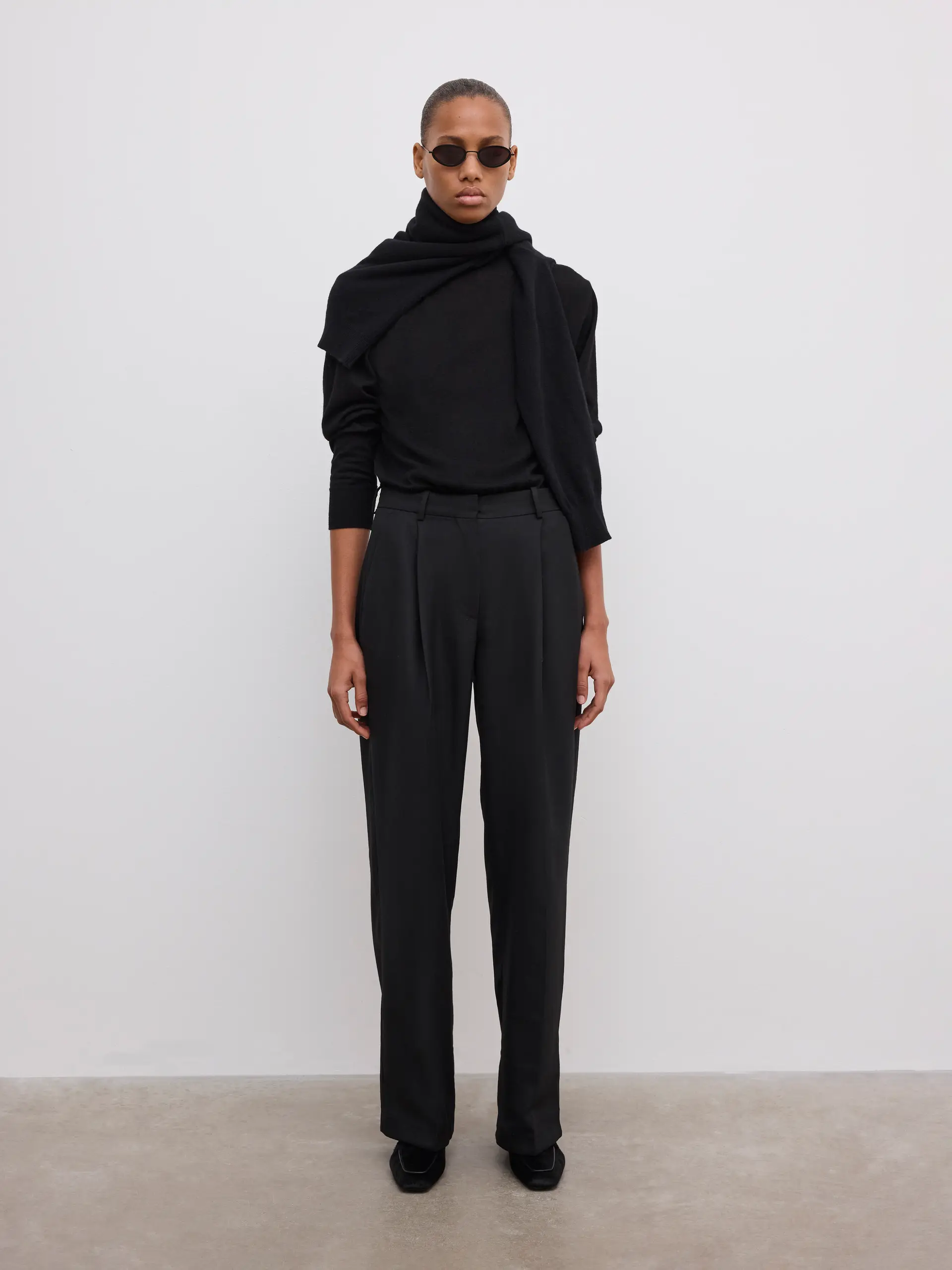 DAGMAR Relaxed Wool Pant in Black