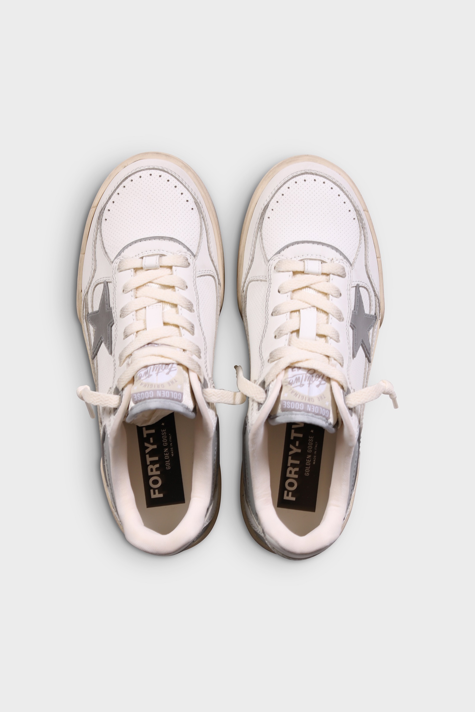 GOLDEN GOOSE Forty2 in White/Grey