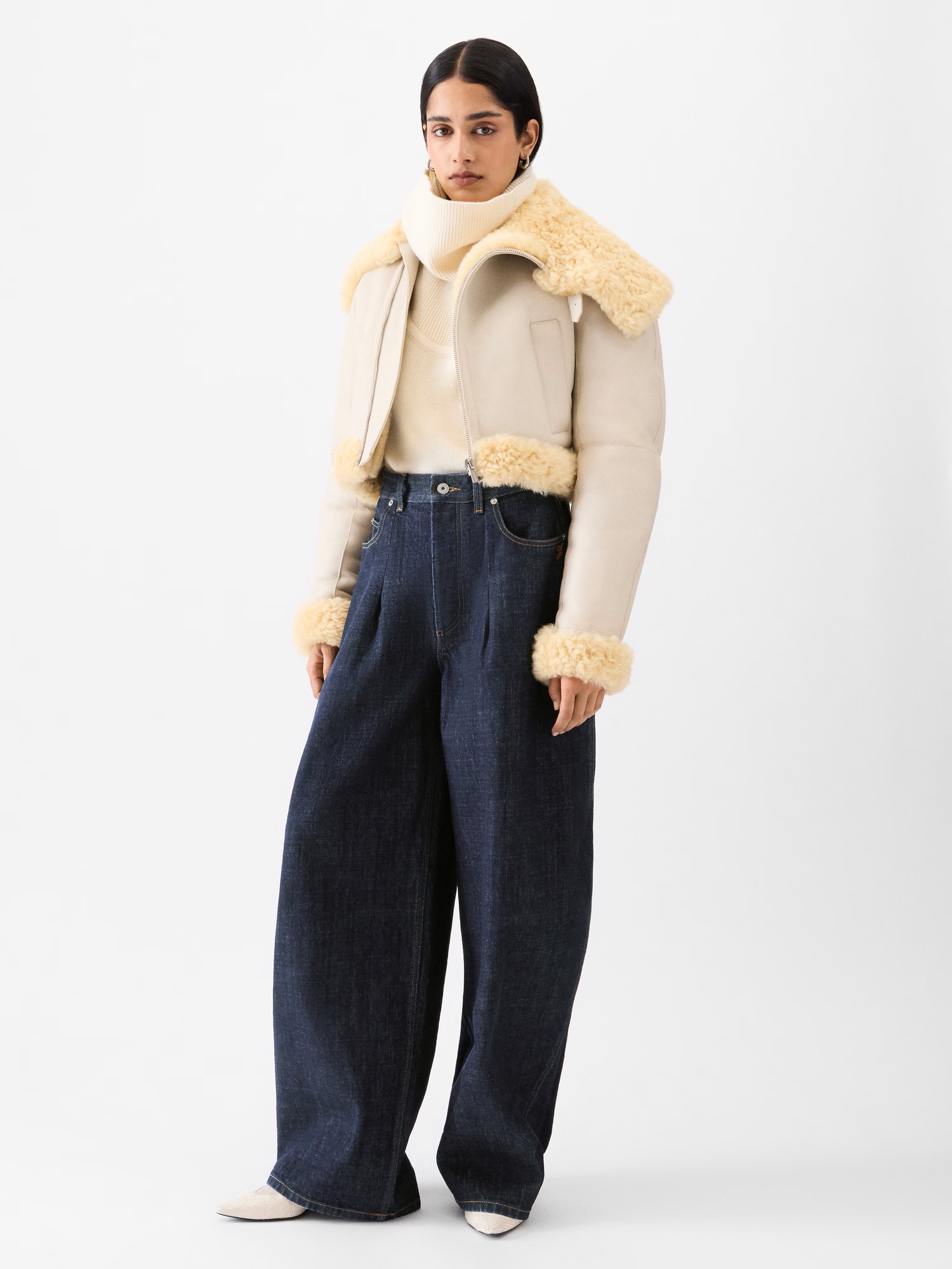 JACQUEMUS Ovalo de-Nîmes Jeans in Dark Navy