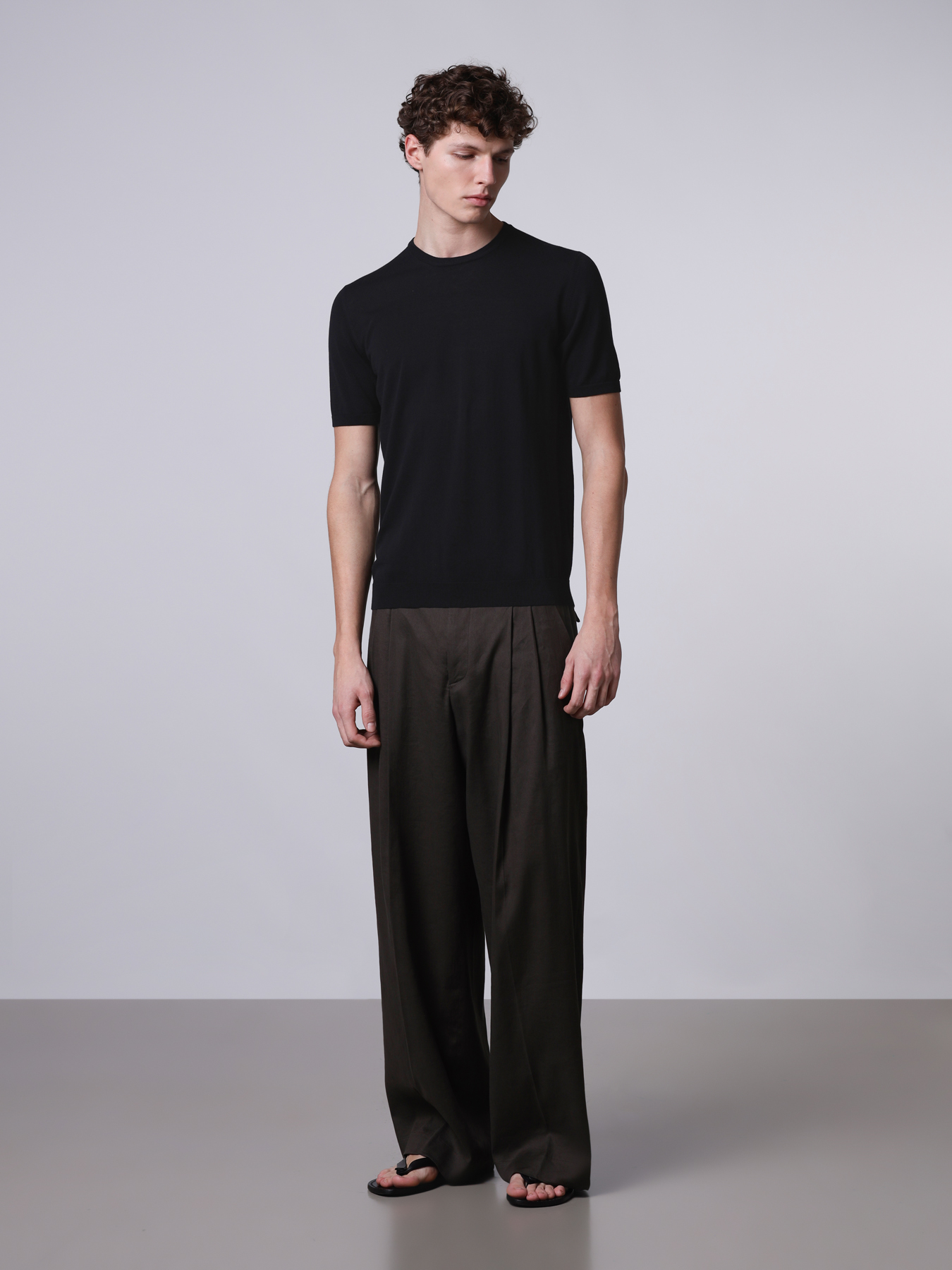 ROBERTO COLLINA Light Cotton Knit T-Shirt in Black