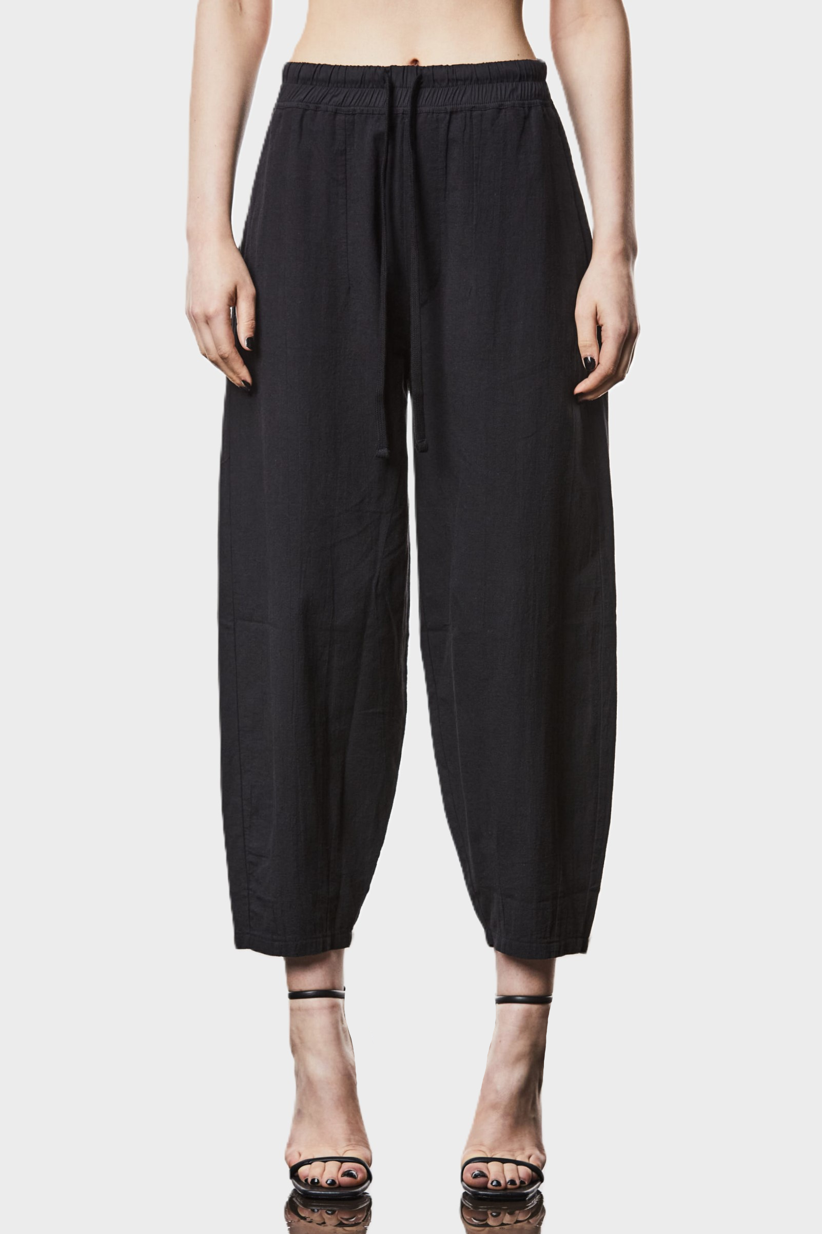 THOM KROM Drawstring Linen Pant in Black THOM KROM Drawstring Linen Pant in Black