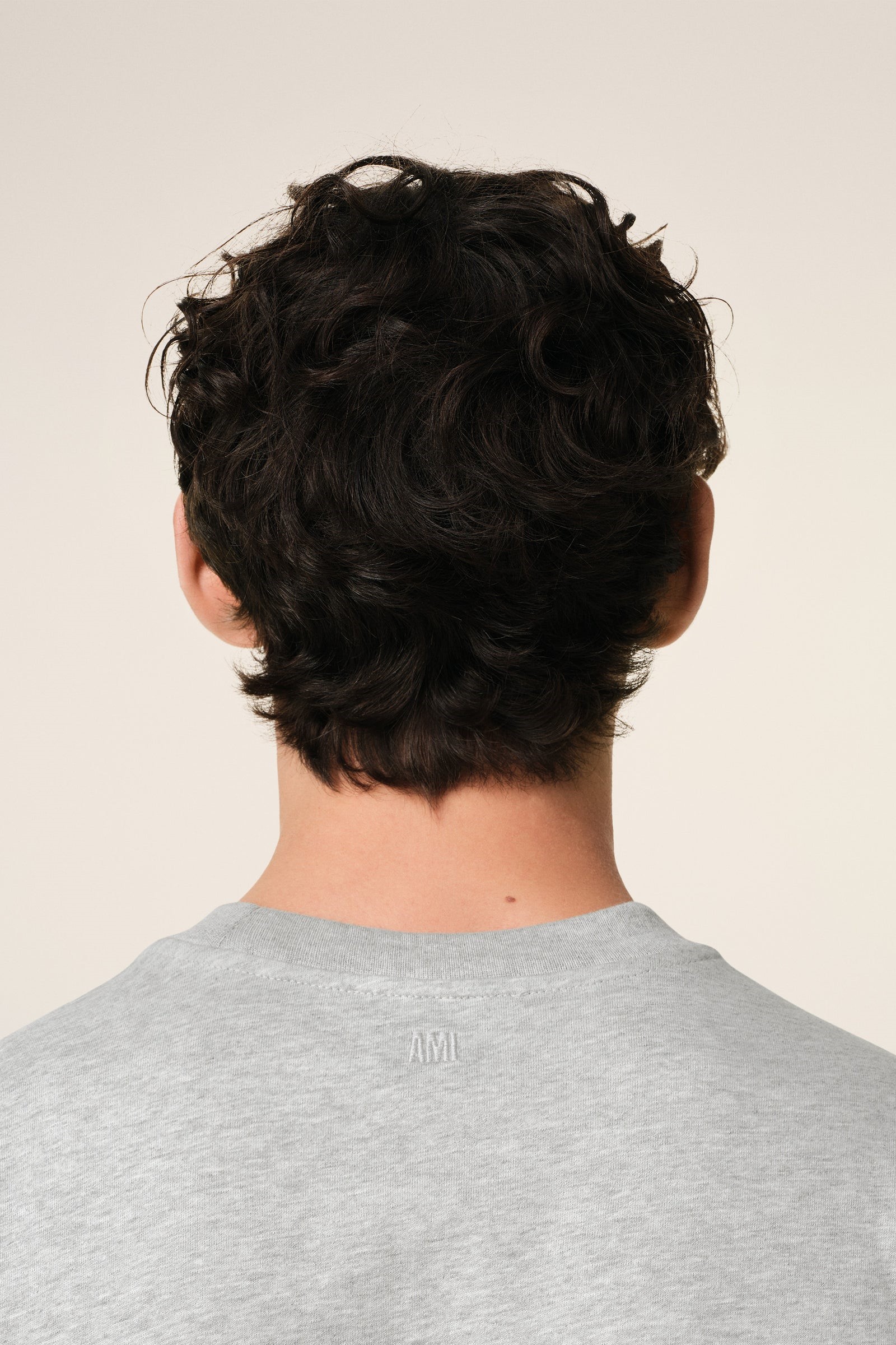 AMI PARIS de Coeur Classic Fit T-Shirt in Heather Ash Grey AMI PARIS de Coeur Classic Fit T-Shirt in Heather Ash Grey