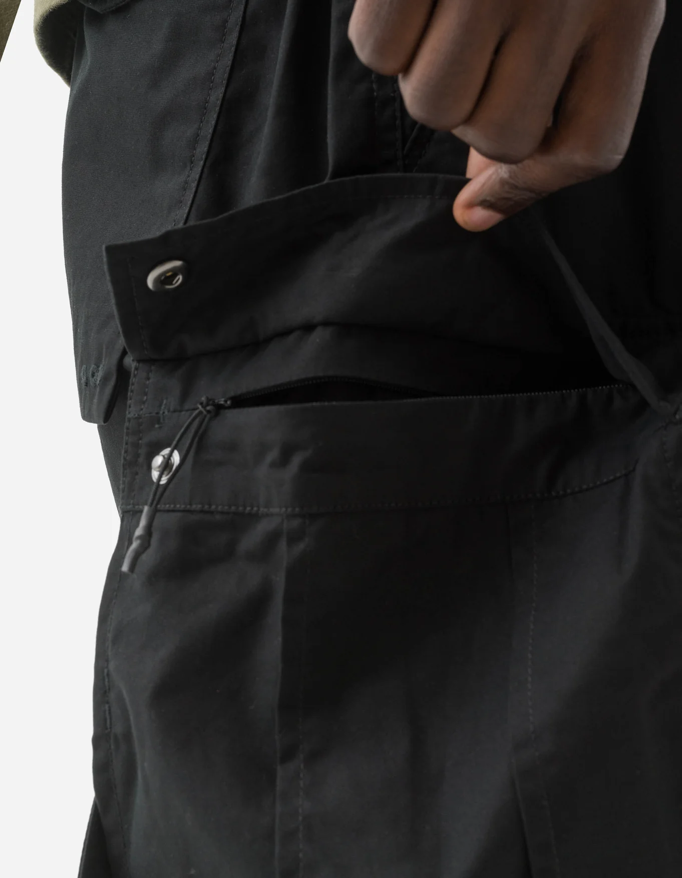 MAHARISHI 5307 Asym Light Cargo Track Pant in Black MAHARISHI 5307 Asym Light Cargo Track Pant in Black XXL