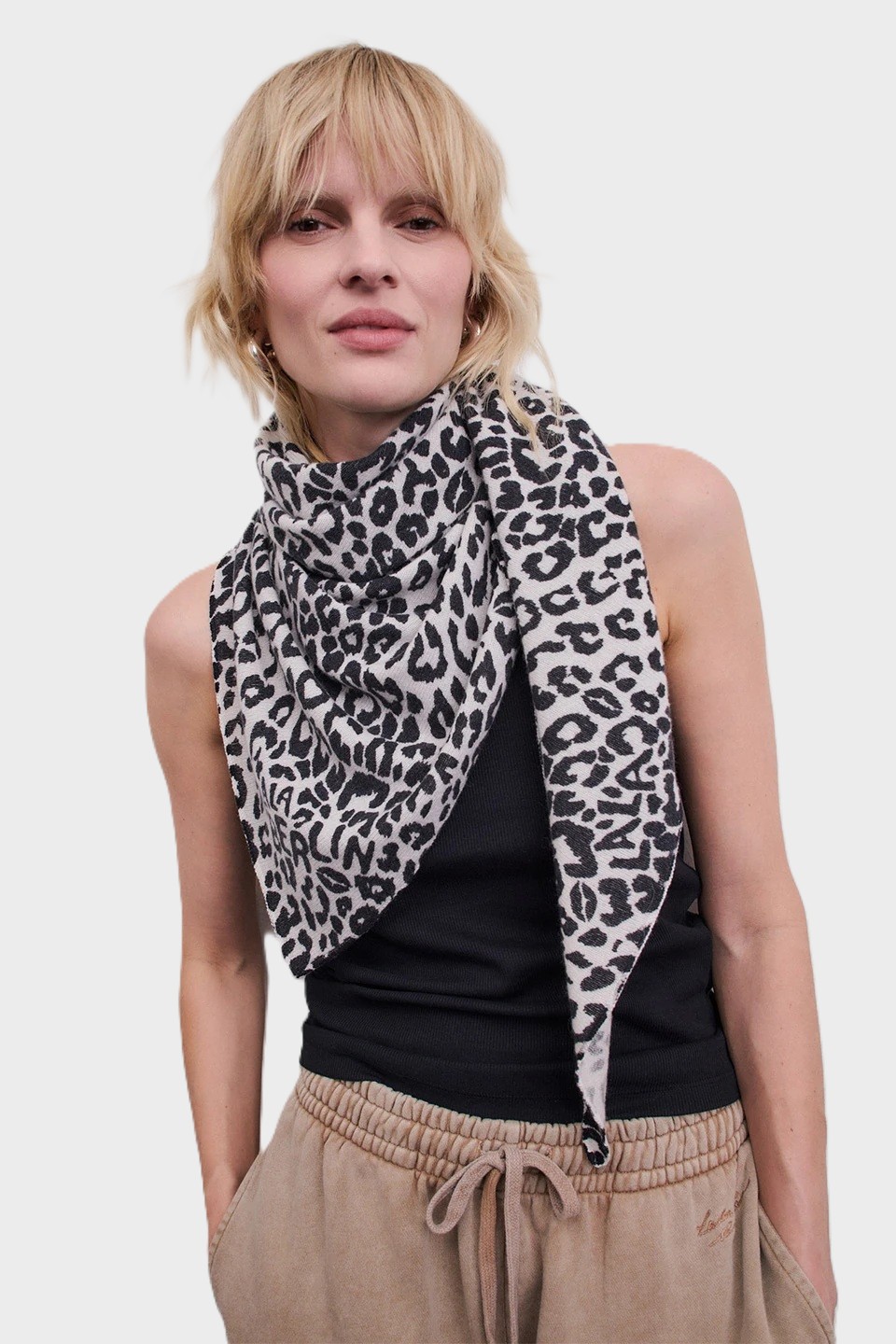 LALA BERLIN Cashmere Scarf in Light Beige Leo