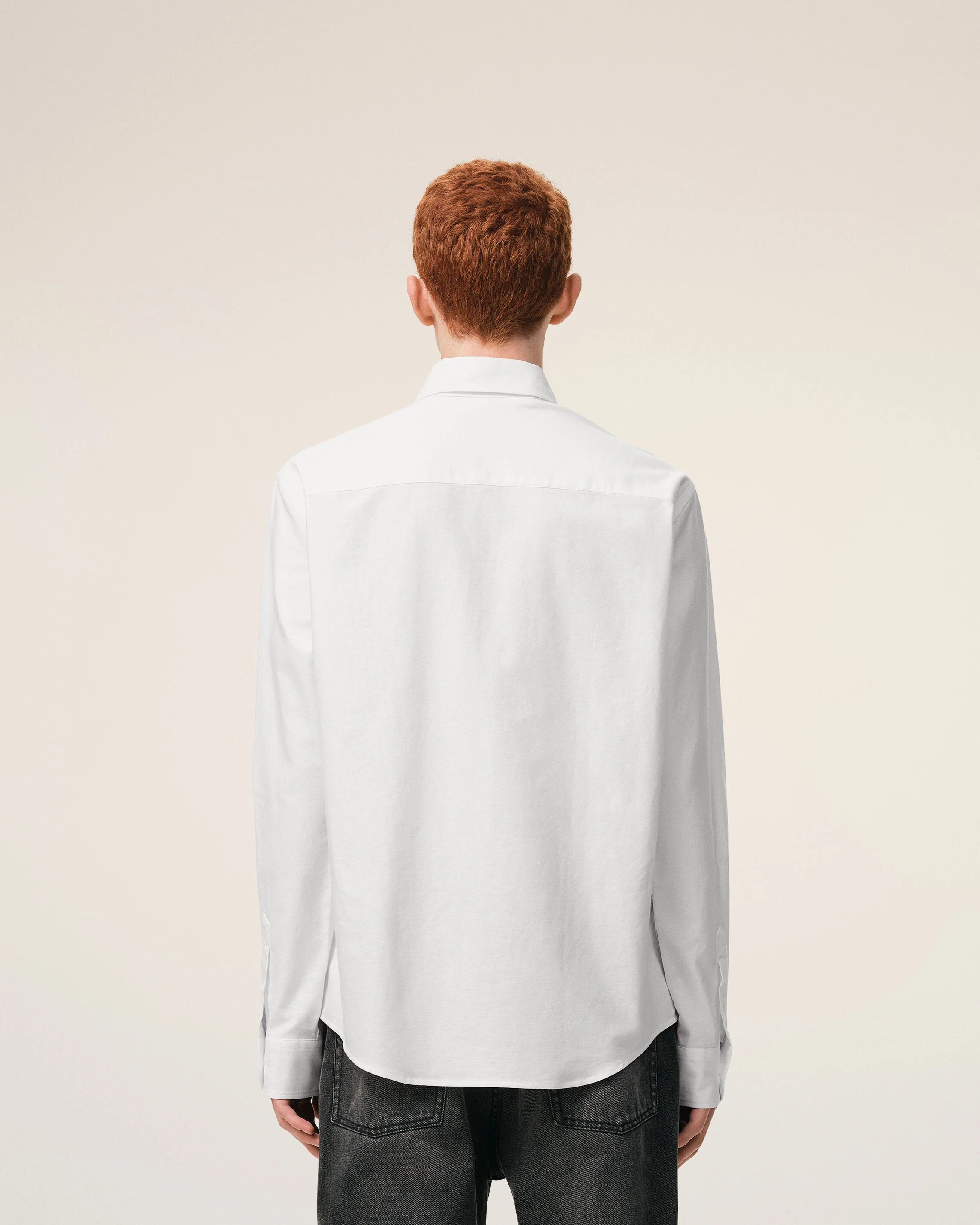 AMI PARIS de Coeur Classic Fit Shirt in White/Black Logo