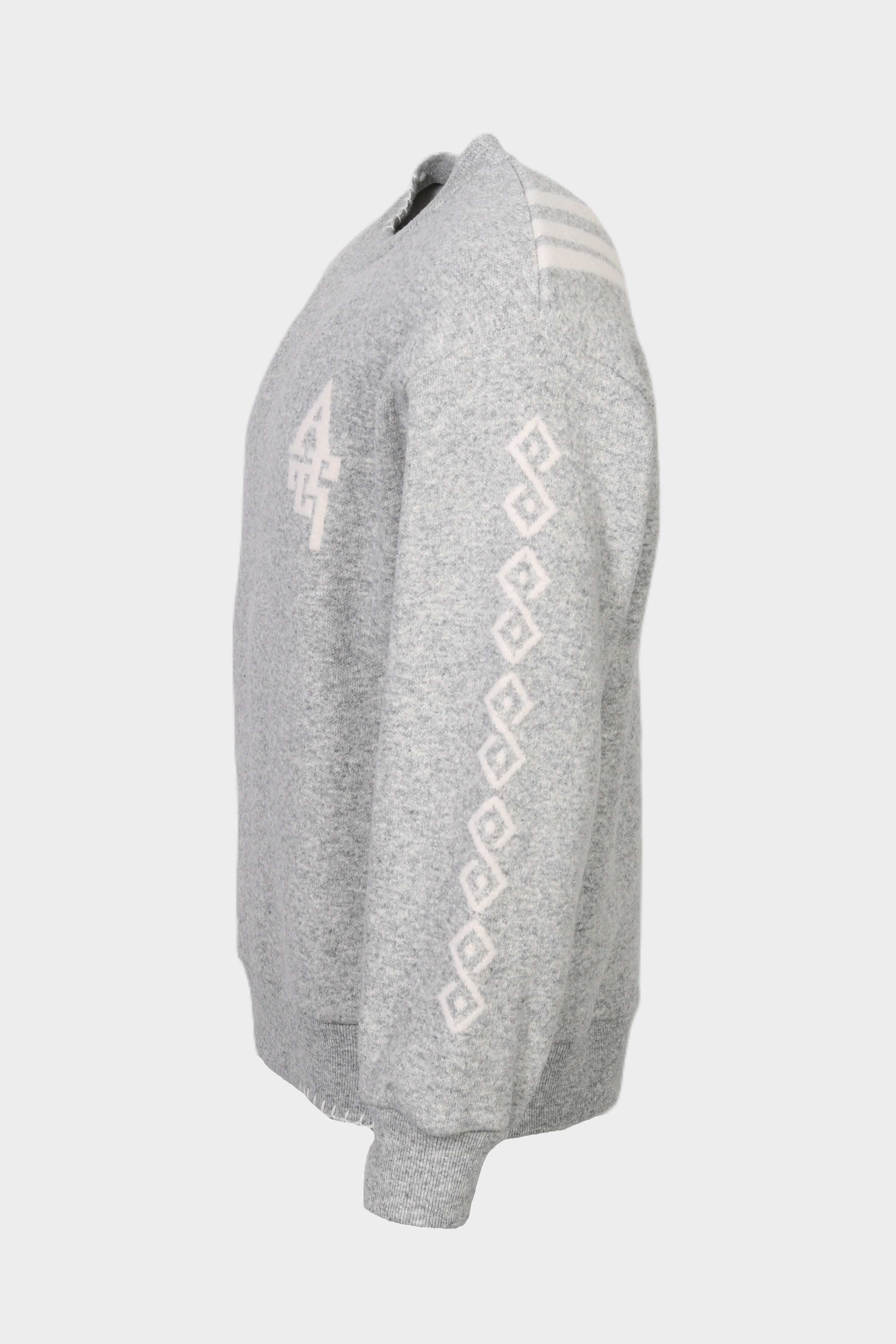 AL AIN Mountain Knit Sweater in Grey