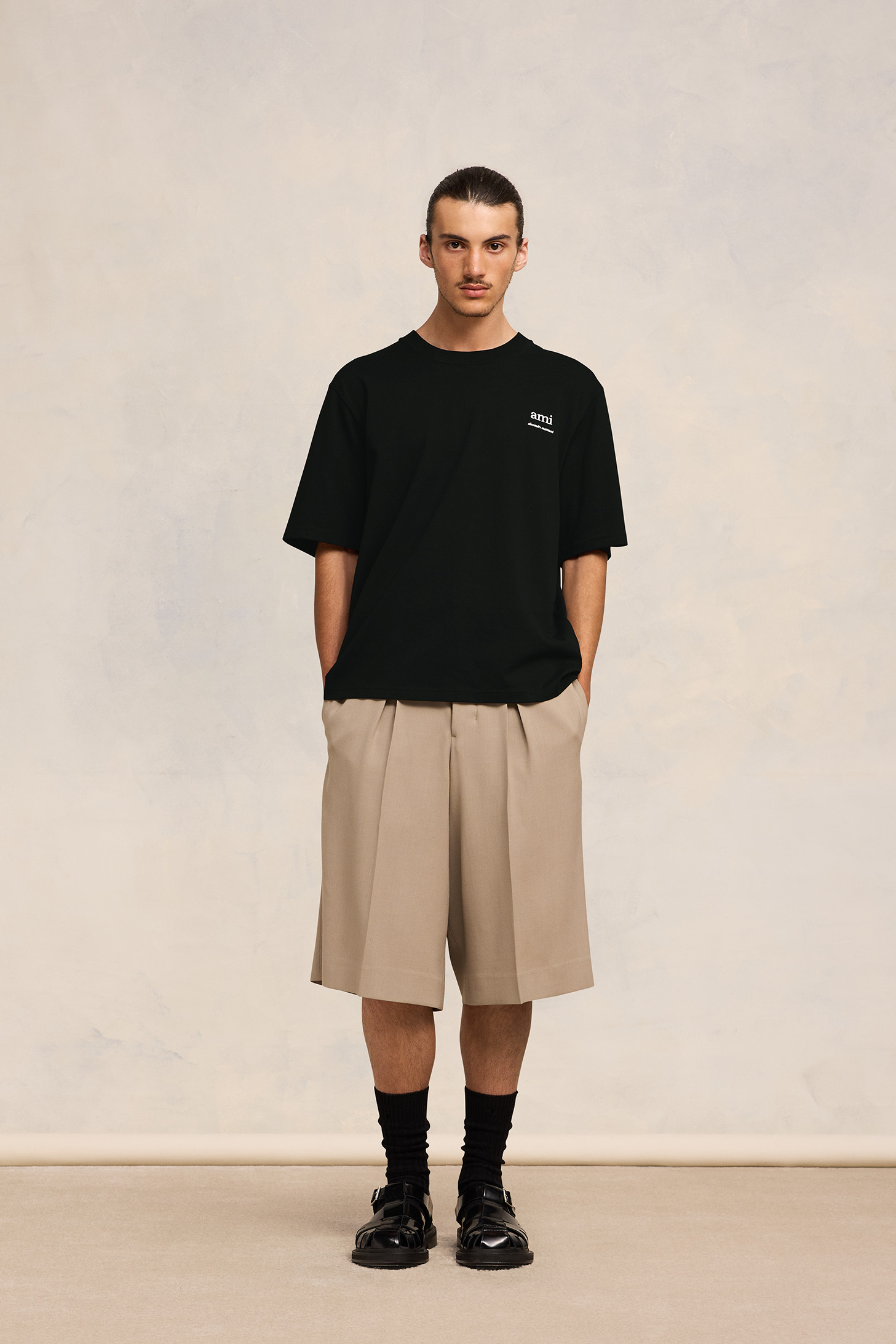 AMI PARIS Alexandre Mattuissi Boxy Fit T-Shirt in Black XL