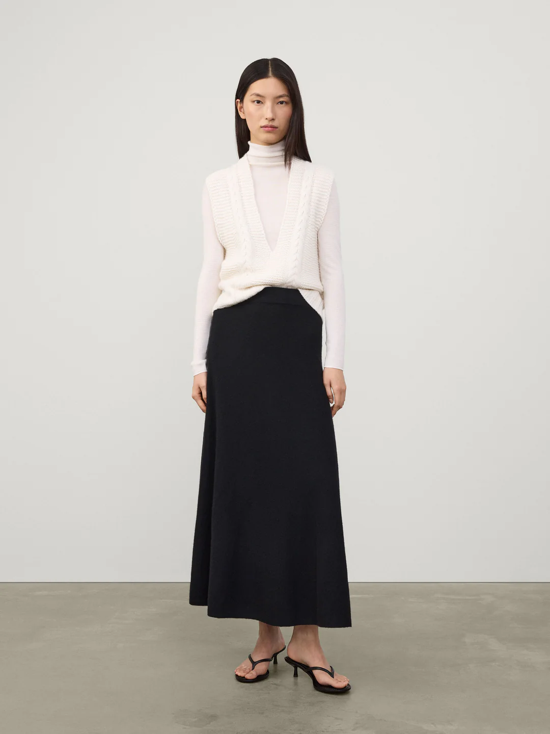 LISA YANG Torie Cashmere Skirt in Black