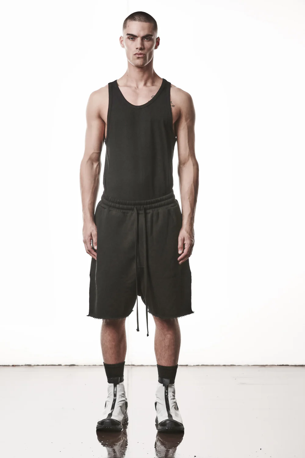 THOM KROM Sweatshorts in Black