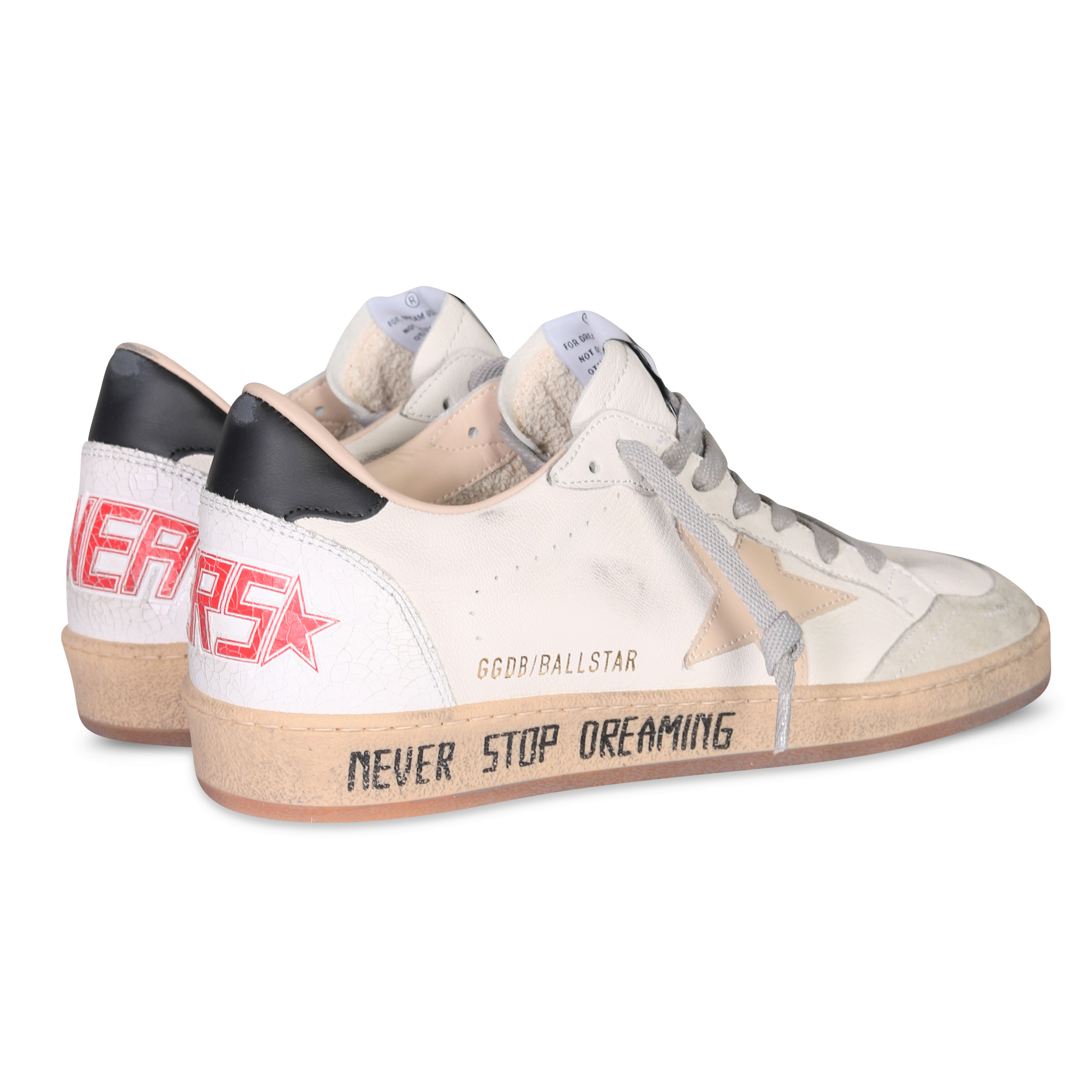 Golden Goose Sneaker Ball Star in White Sand Black