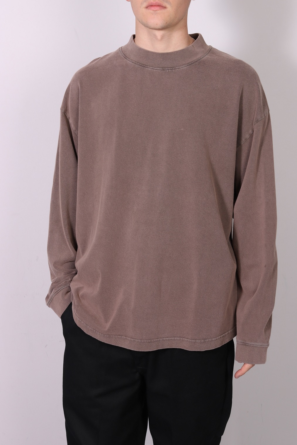 ACNE STUDIOS Vintage Longsleeve in Dark Brown S