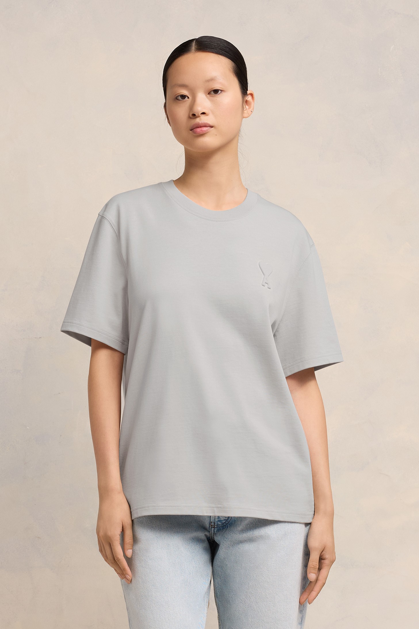 AMI PARIS de Coeur Embossed T-Shirt in Chalk M