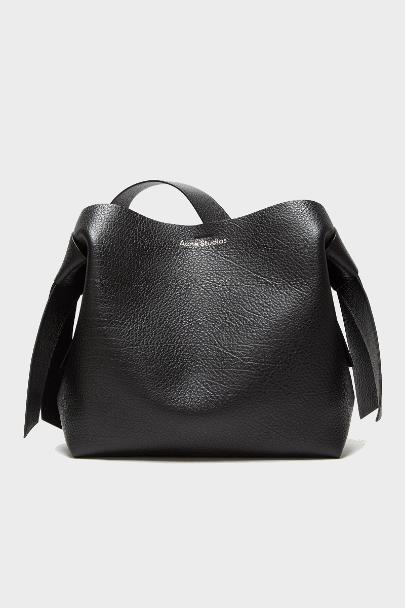 ACNE STUDIOS Musubi Midi Bag in Black Grained Leather ACNE STUDIOS Musubi Midi Bag in Black Grained Leather