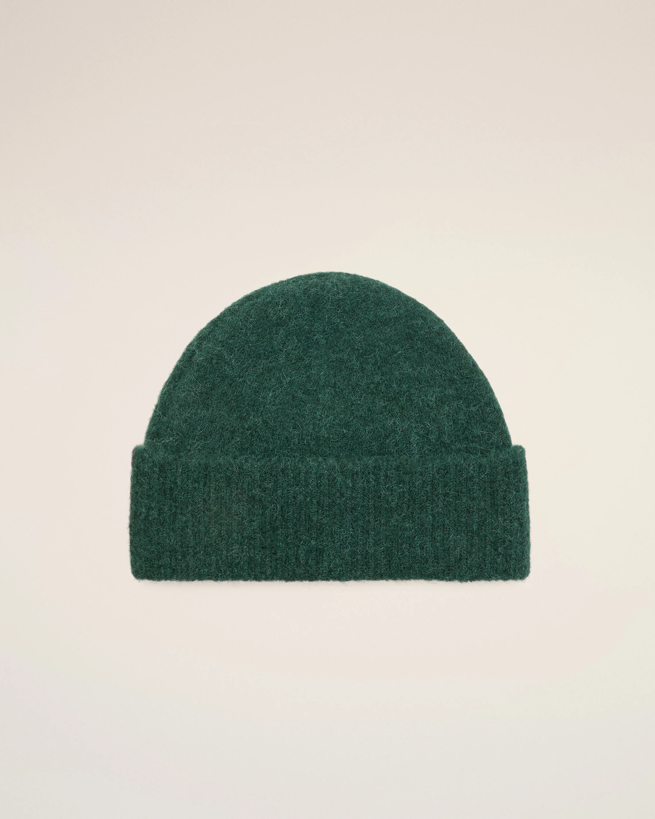 AMI PARIS de Coeur Beanie in Bottle Green / Off White