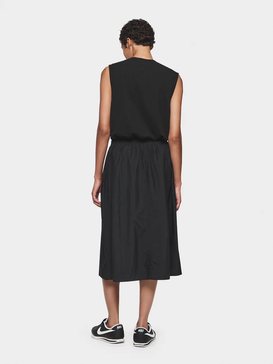 6397 Nylon Skirt in Black S