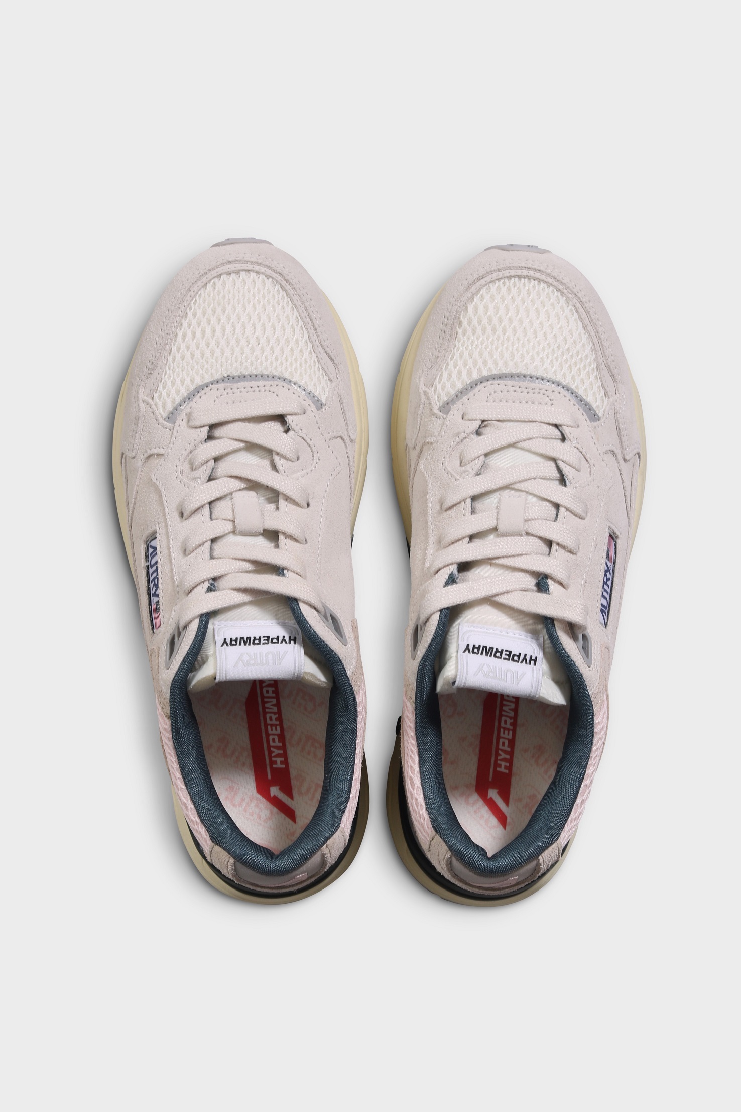 AUTRY ACTION SHOES Hyperway in Suede/Mesh/White/Pink