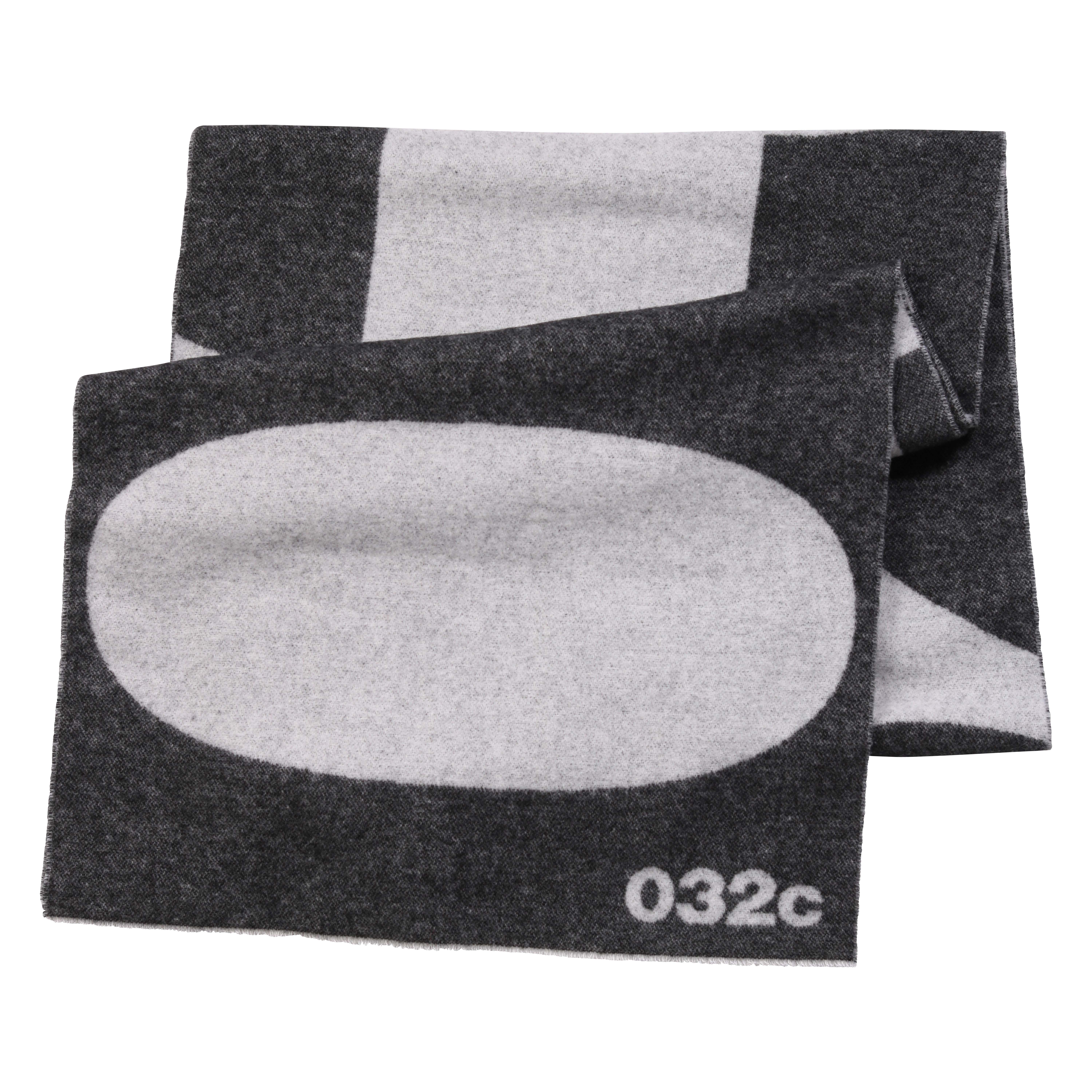 032c Logo Scarf in White/Black