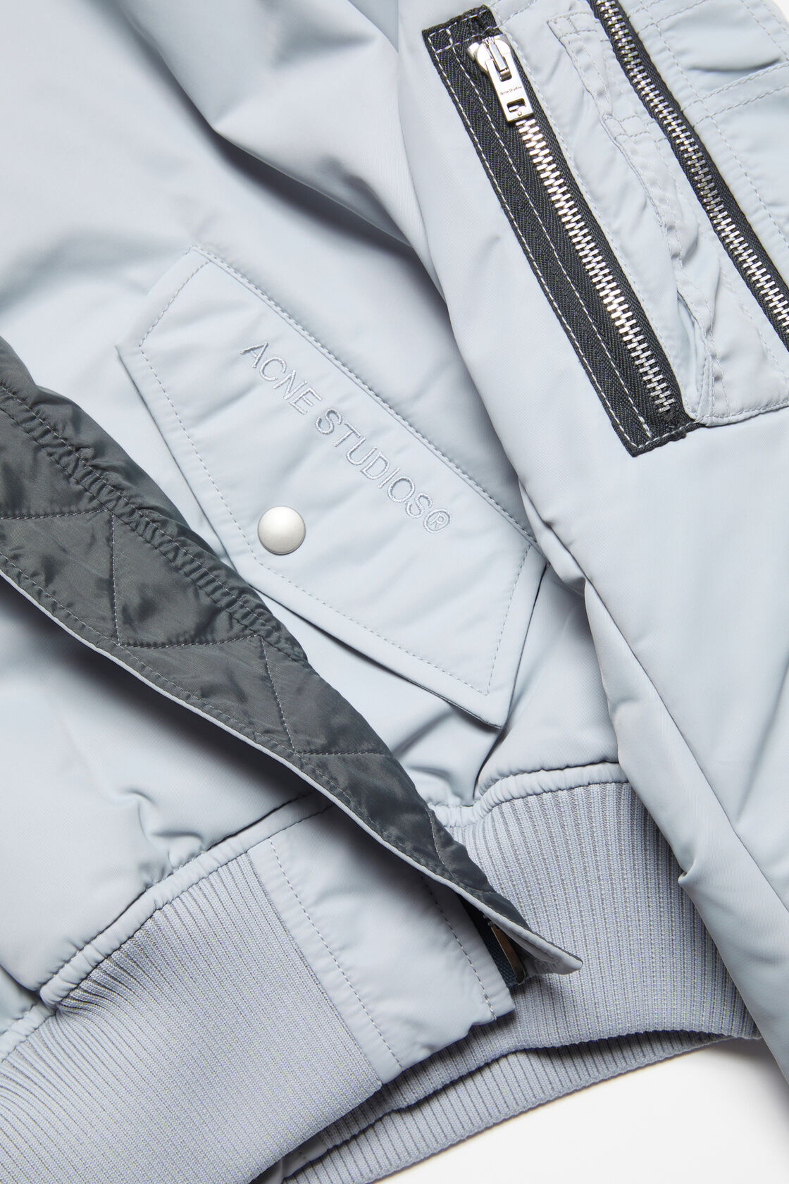ACNE STUDIOS Bomberjacket in Powder Blue 36