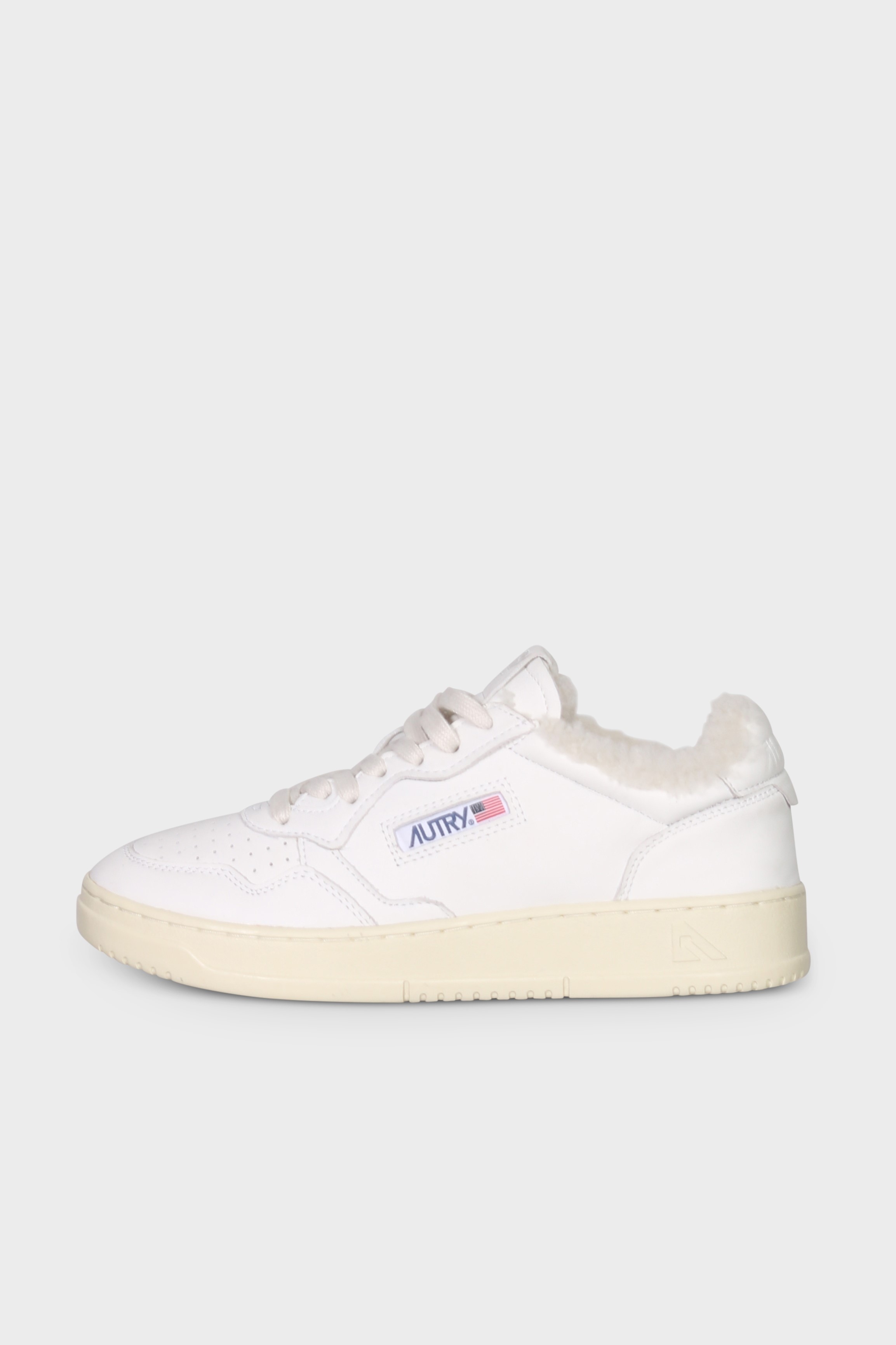 AUTRY ACTION SHOES Medalist Low Sneaker Goat/Shearling in White 42