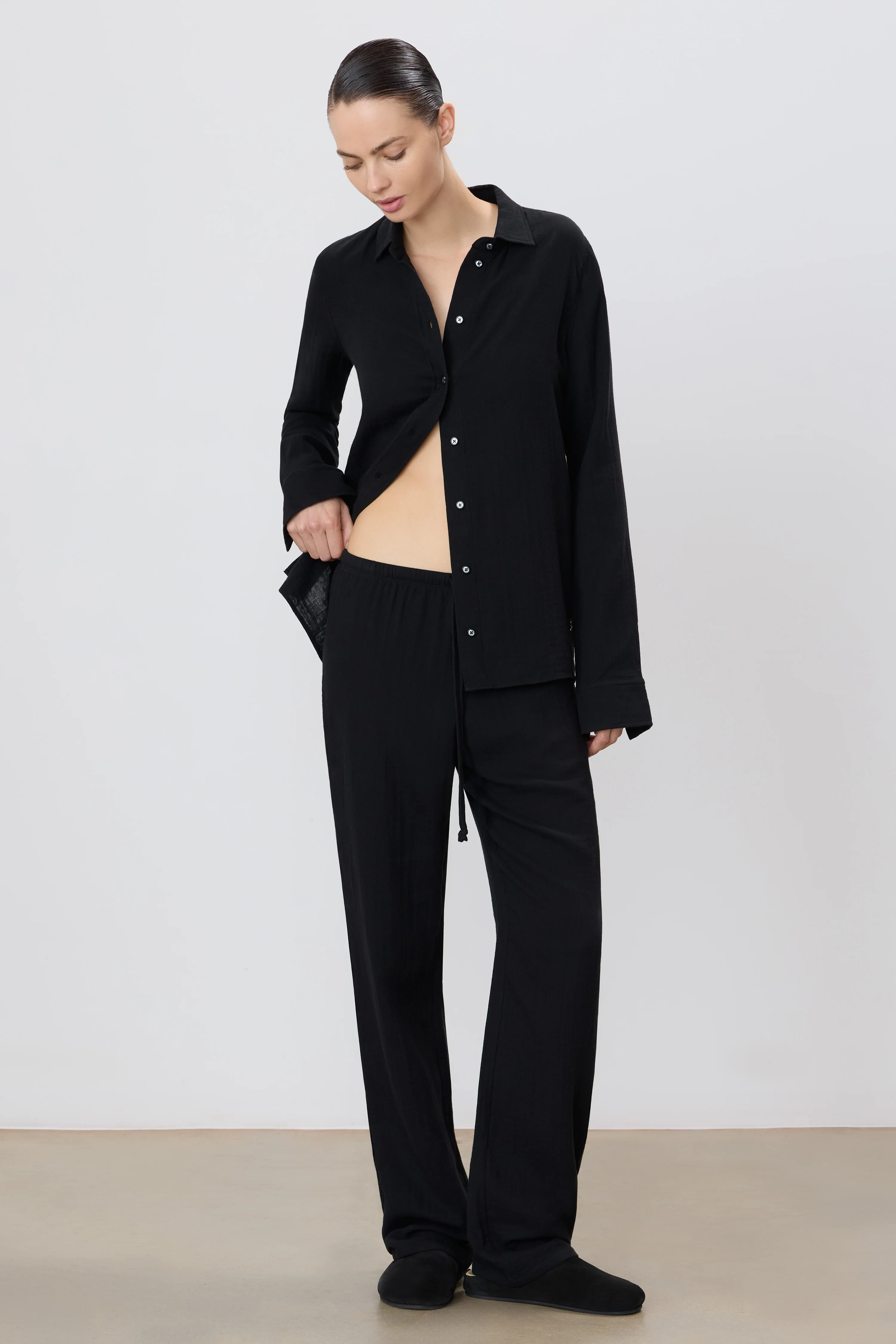 ÉTERNE Brody Silk Pant in Black