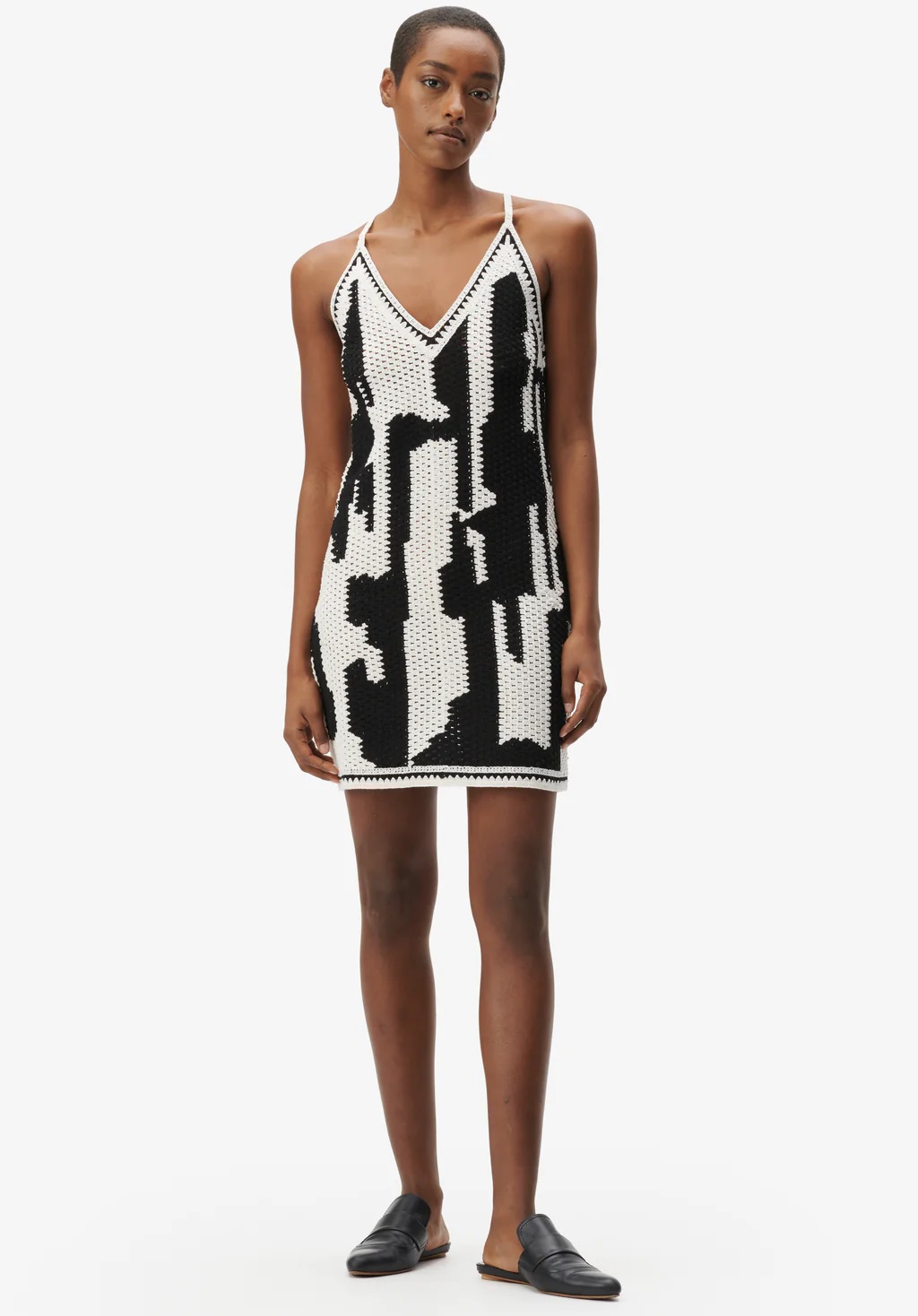 LALA BERLIN Dress in Black/White Crochet L