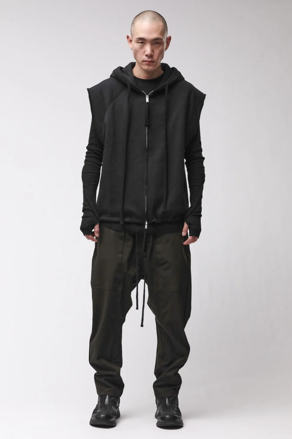 THOM KROM Zip Sweat Vest in Black