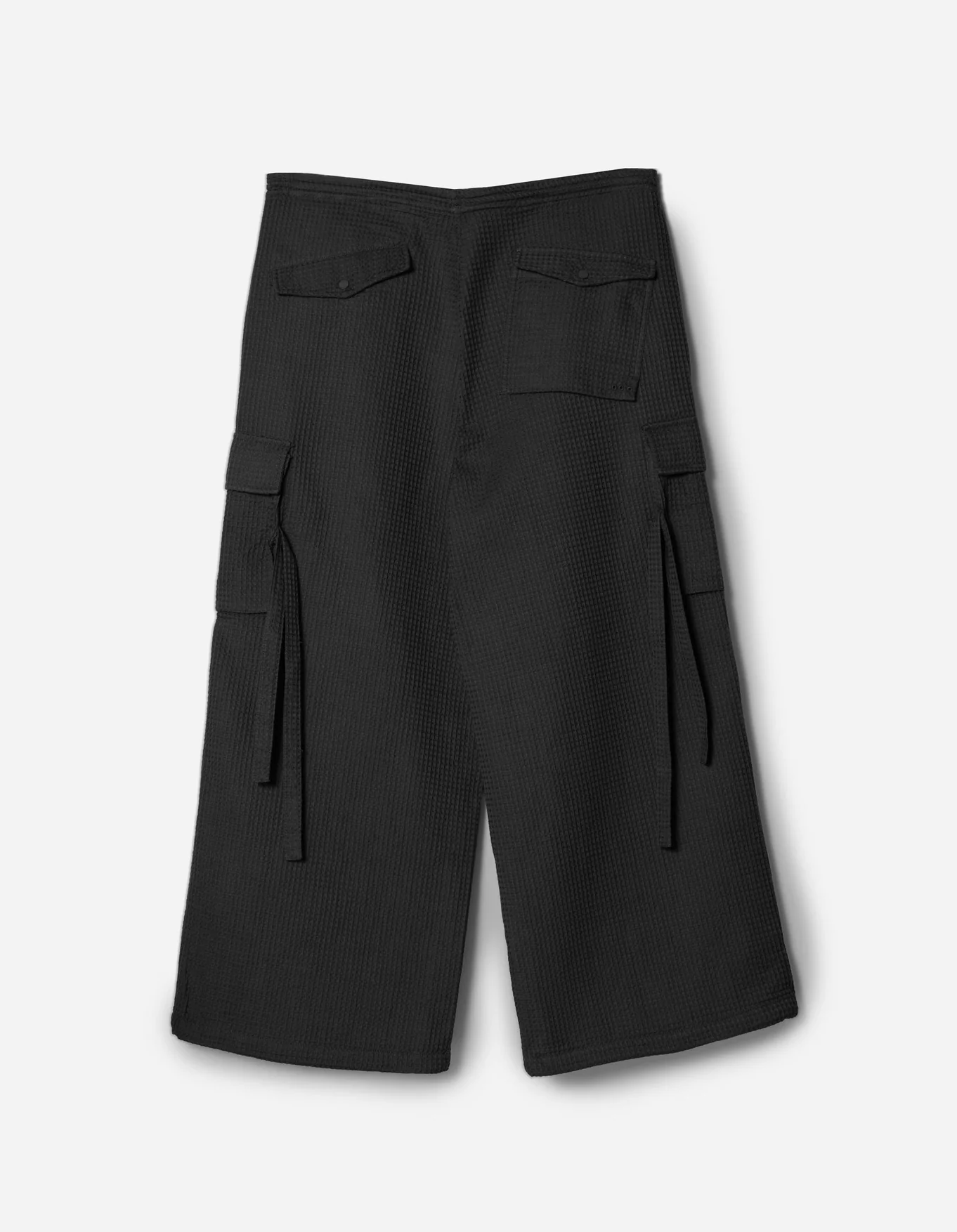 MAHARISHI 6203 Waffle Cargo Hakama Pants in Black