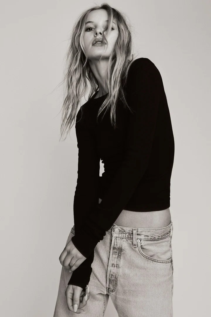 ÉTERNE Long Sleeve Fitted Top in Black XL