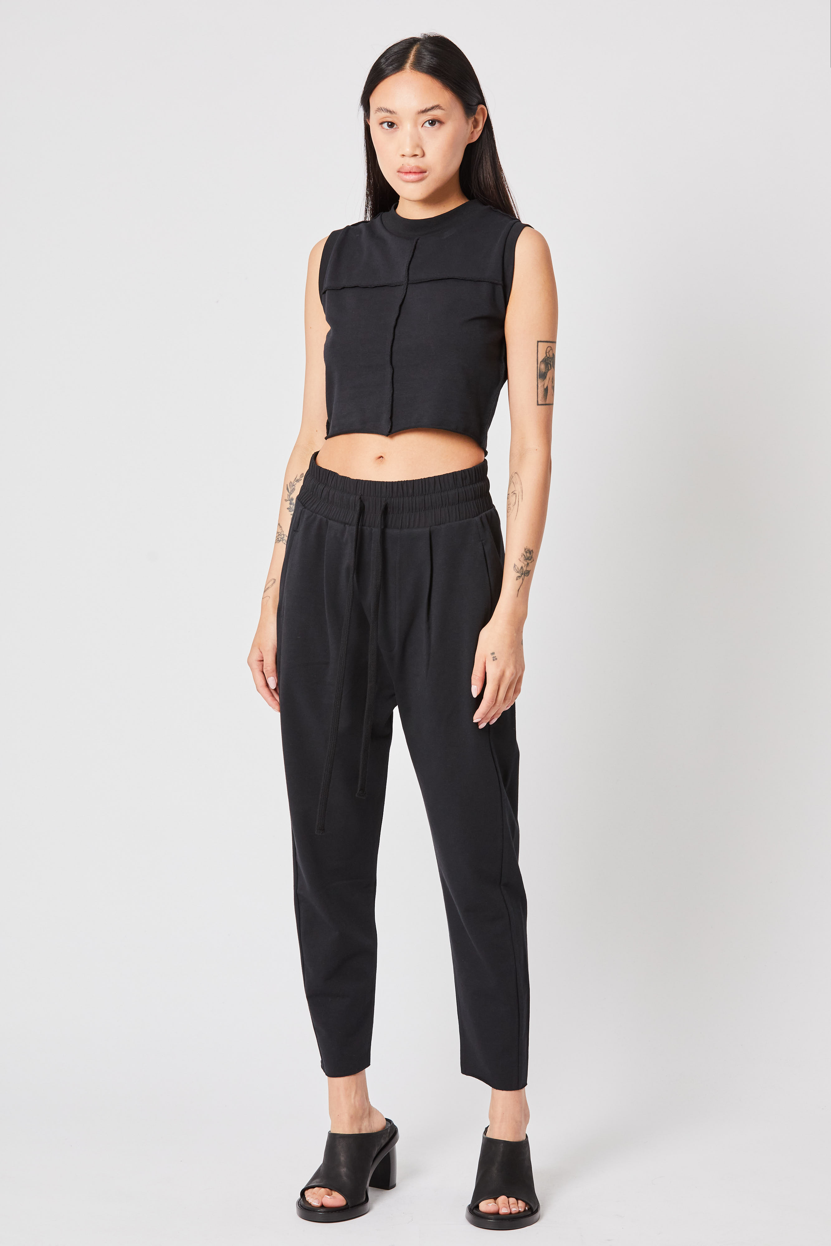 Thom Krom Cropped Muscle Tee in Black