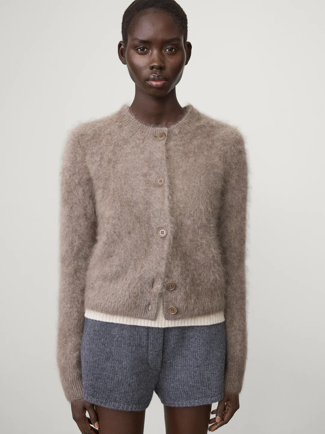 LISA YANG Brushed Cashmere Cardigan in Truffle