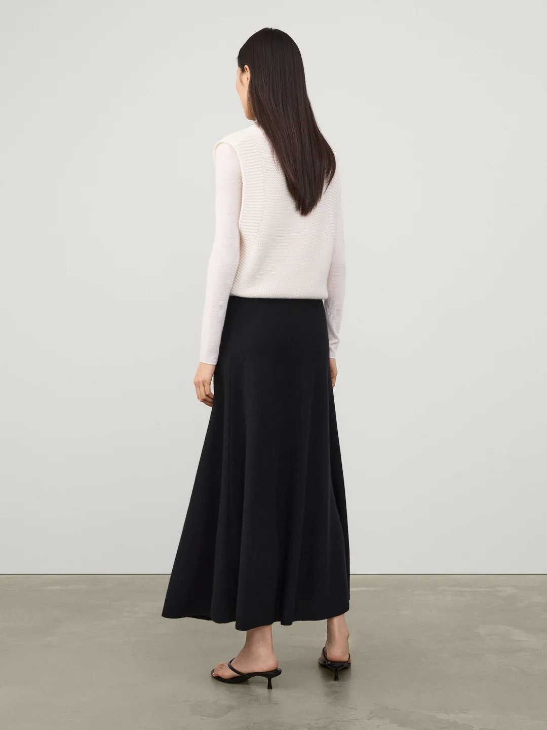 LISA YANG Torie Cashmere Skirt in Black