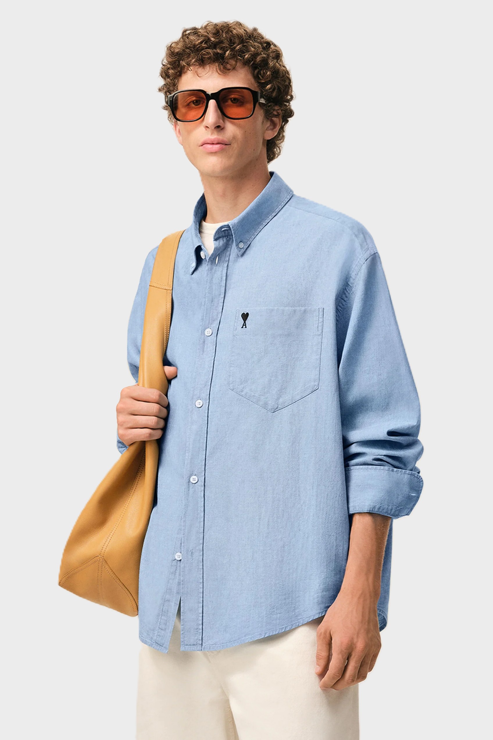 AMI PARIS de Coeur Boxy Fit Shirt in Cashmere Blue