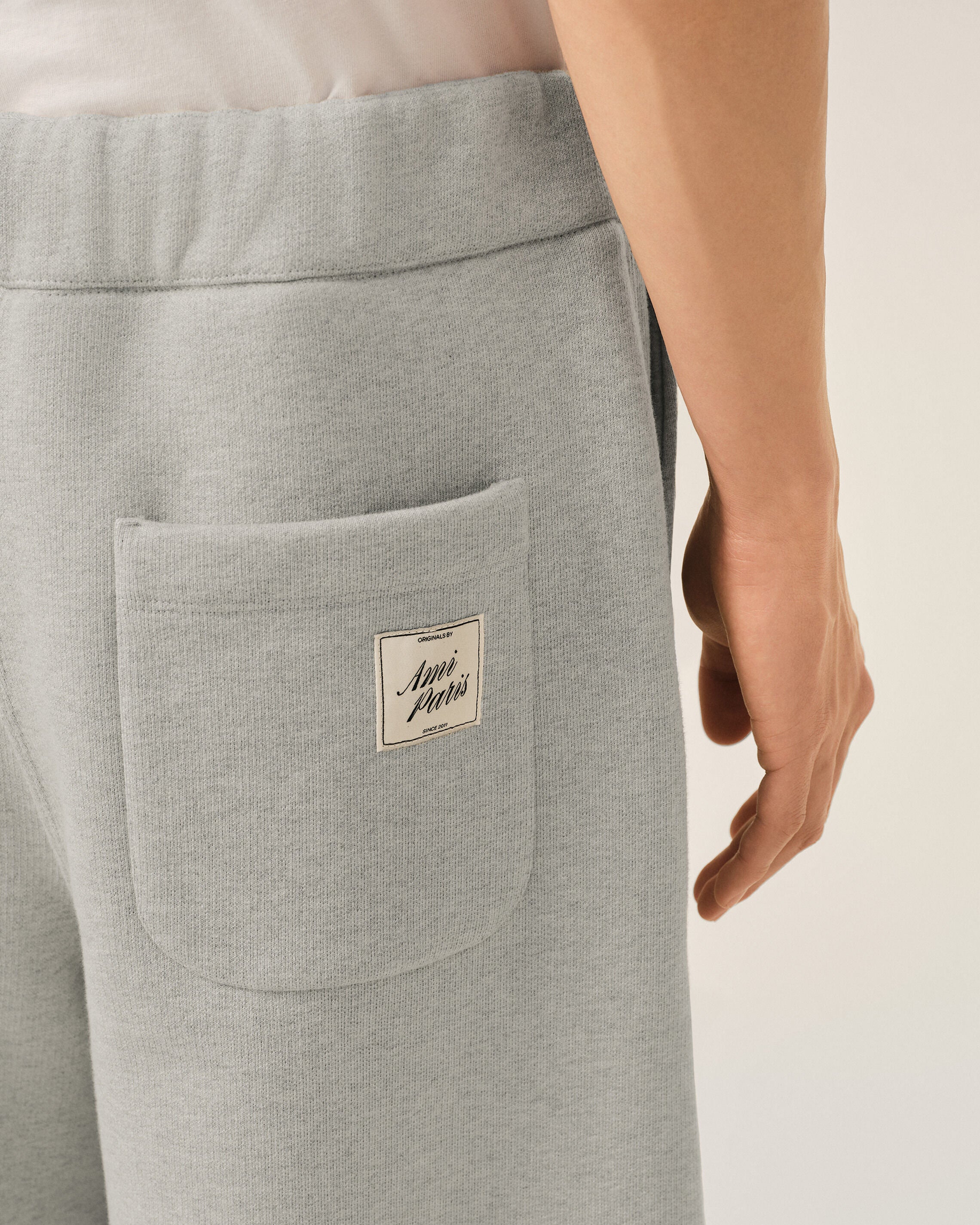 AMI PARIS Jogging Pant in Heather Ash Grey XXL