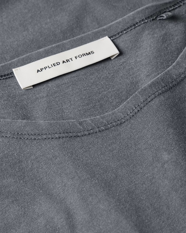 APPLIED ART FORMS Light Cotton T-Shirt in Mid Grey APPLIED ART FORMS Light Cotton T-Shirt in Mid Grey